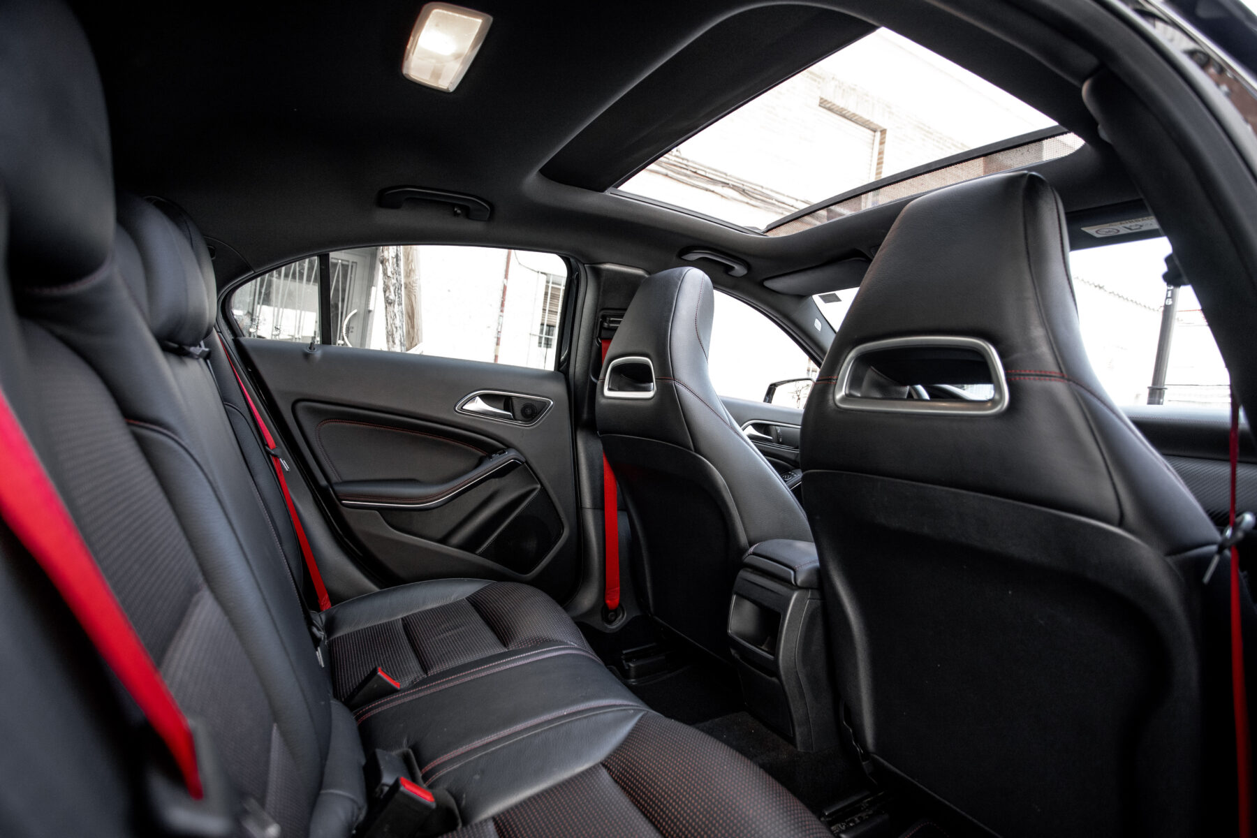 MERCEDES-BENZ A250 AMG 4 MATIC