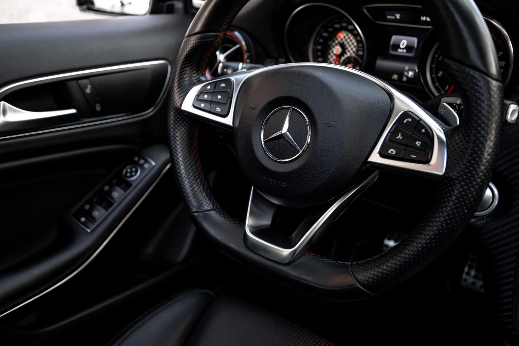 MERCEDES-BENZ A250 AMG 4 MATIC