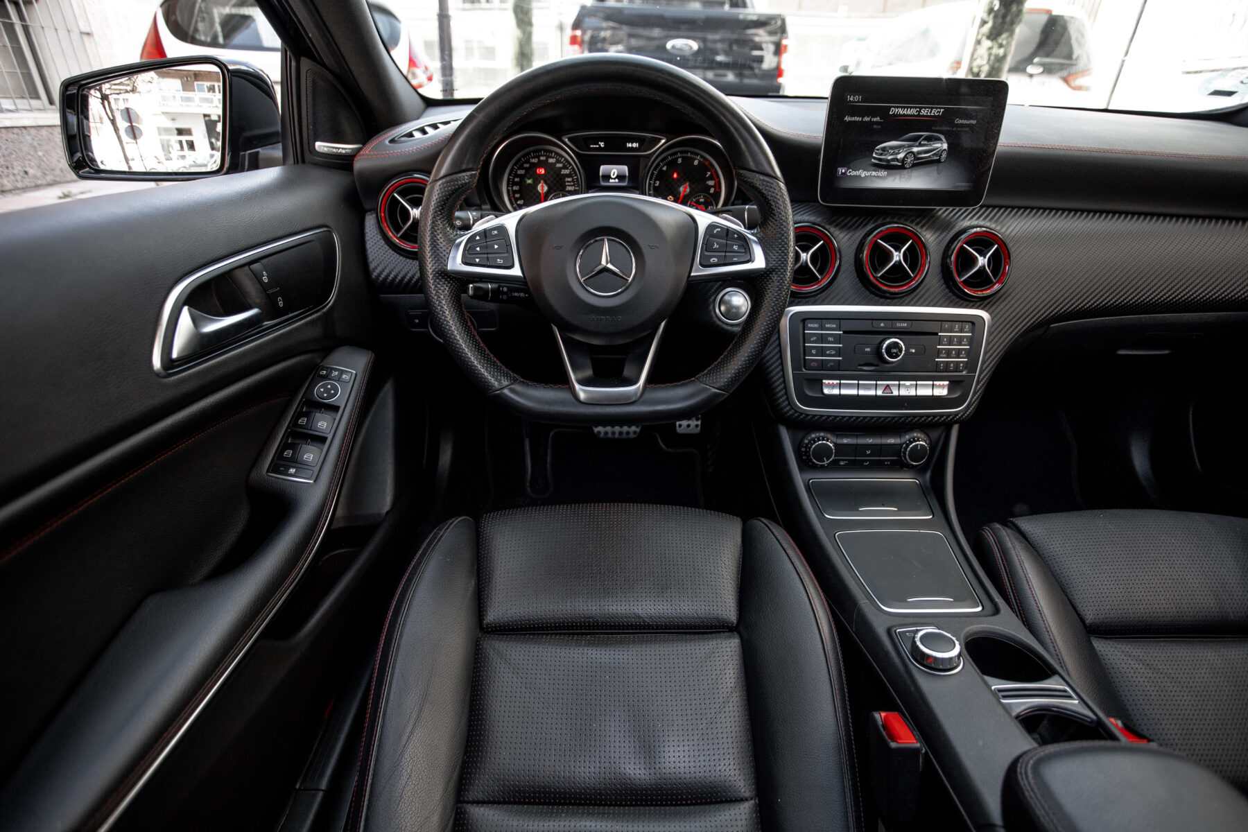 MERCEDES-BENZ A250 AMG 4 MATIC