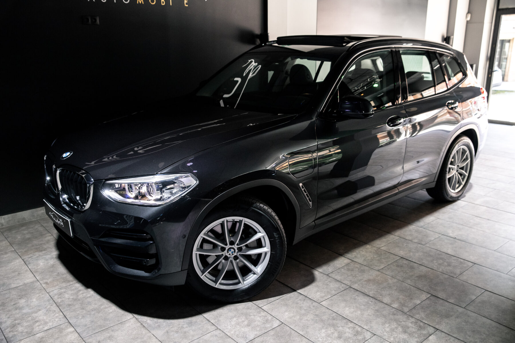 BMW X3 30e