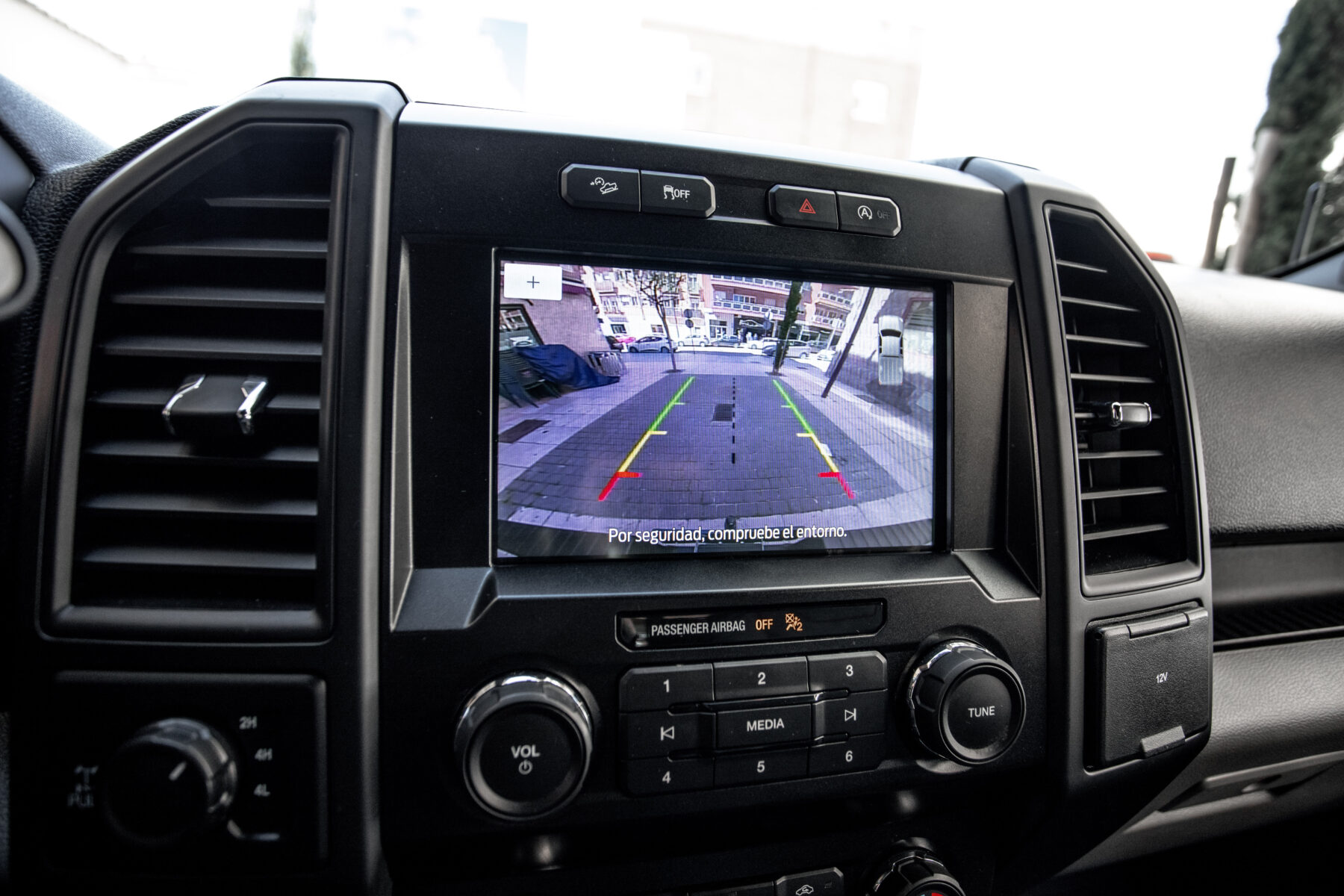 FORD F150 XLT LARIAT SUPERCREW AWD V8