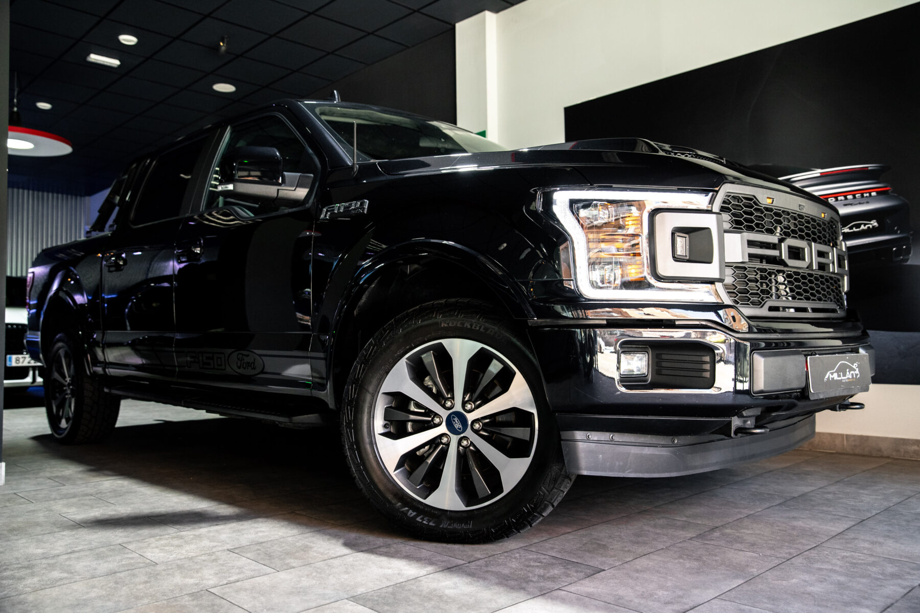 FORD F150 XLT LARIAT SUPERCREW AWD V8