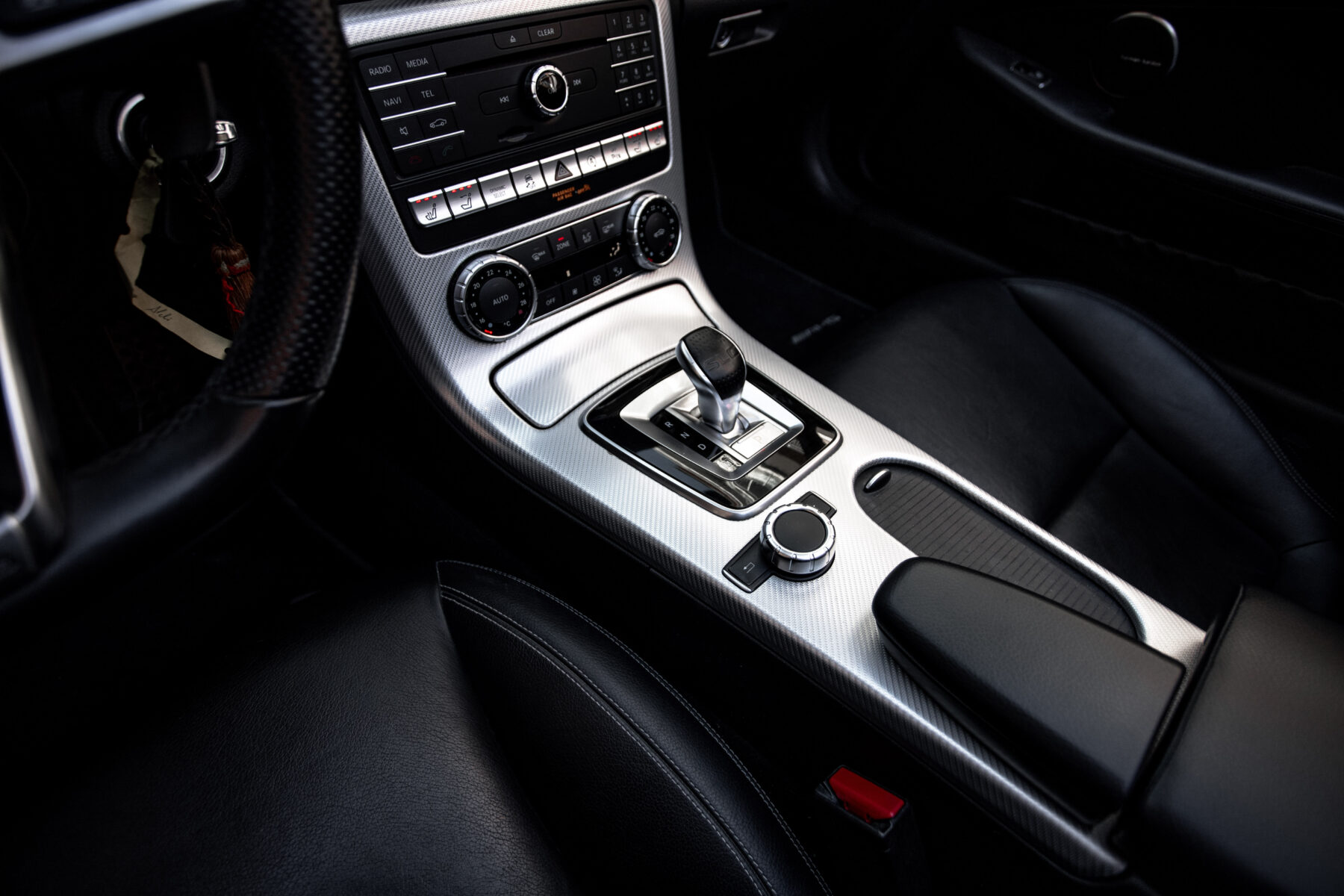 MERCEDES-BENZ SLC 250d AMG