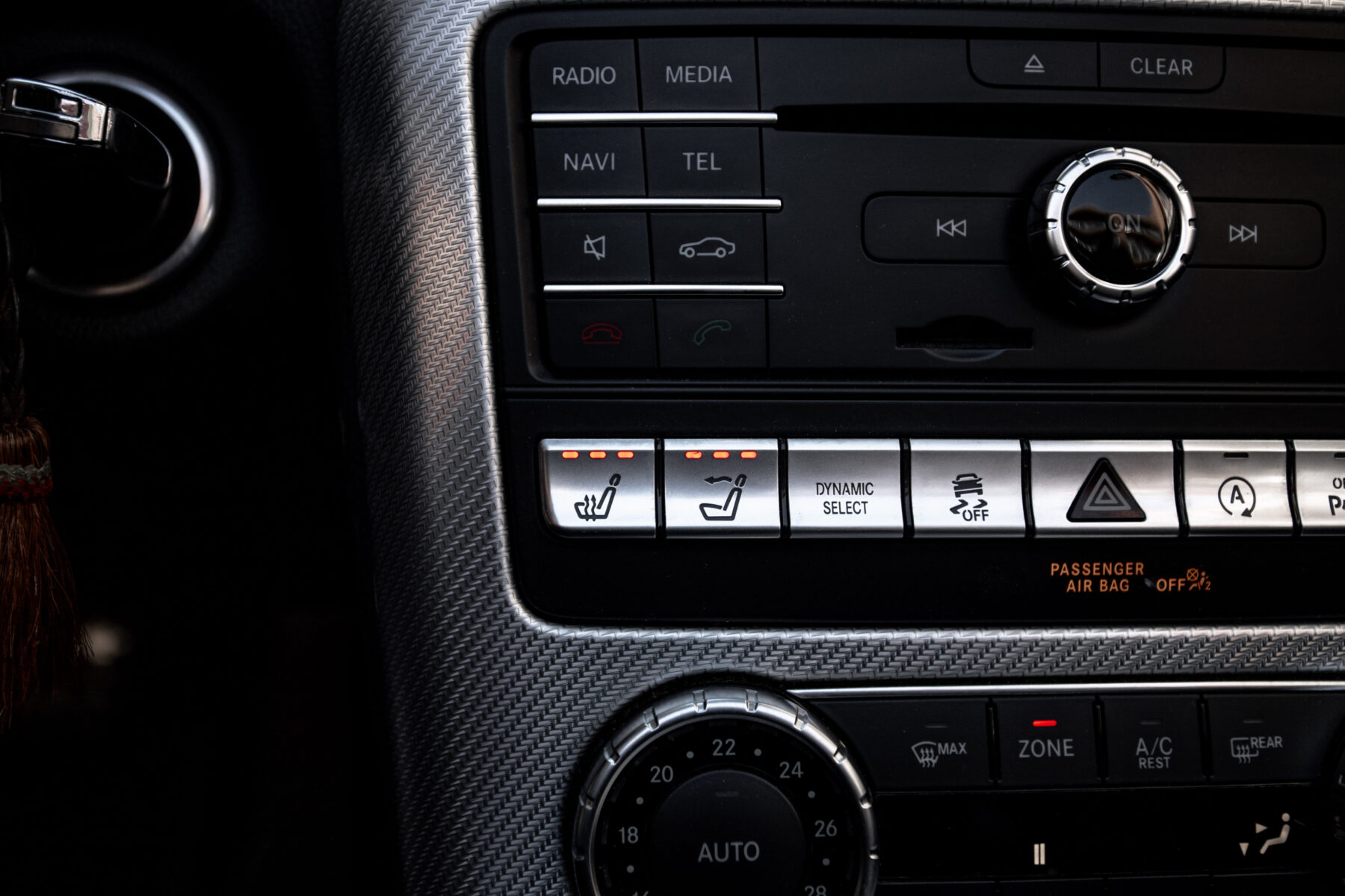 MERCEDES-BENZ SLC 250d AMG