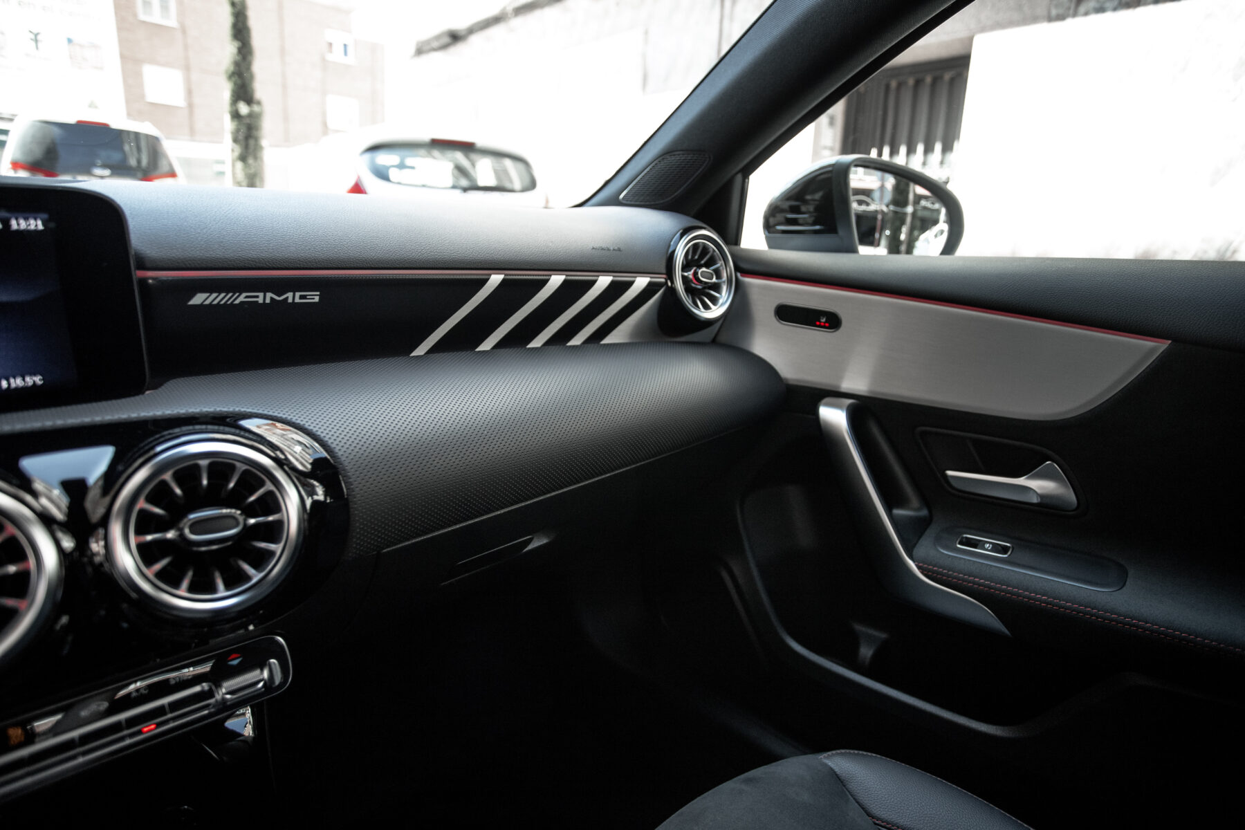 MERCEDES-BENZ A35AMG 4 MATIC