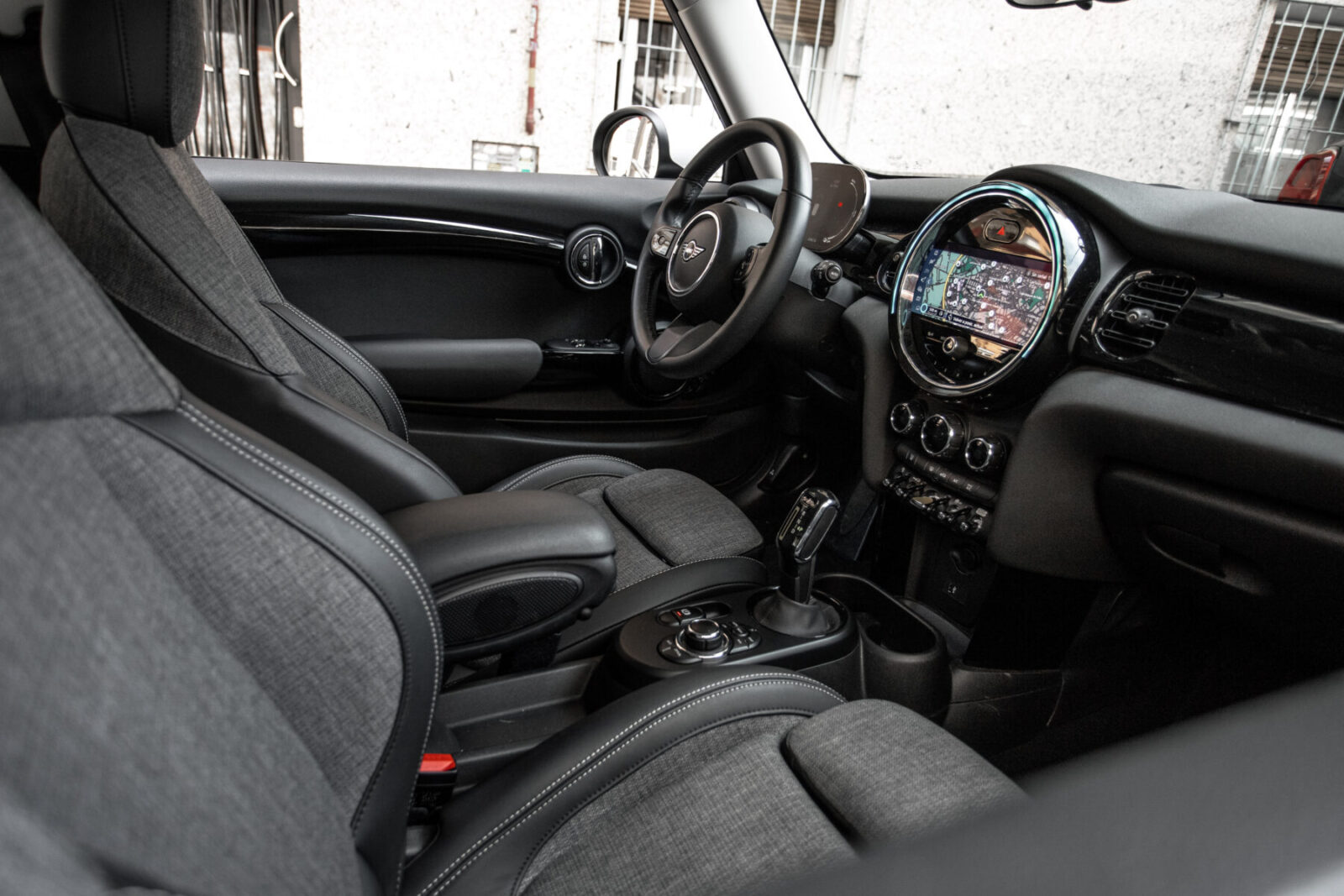 MINI COOPER SE