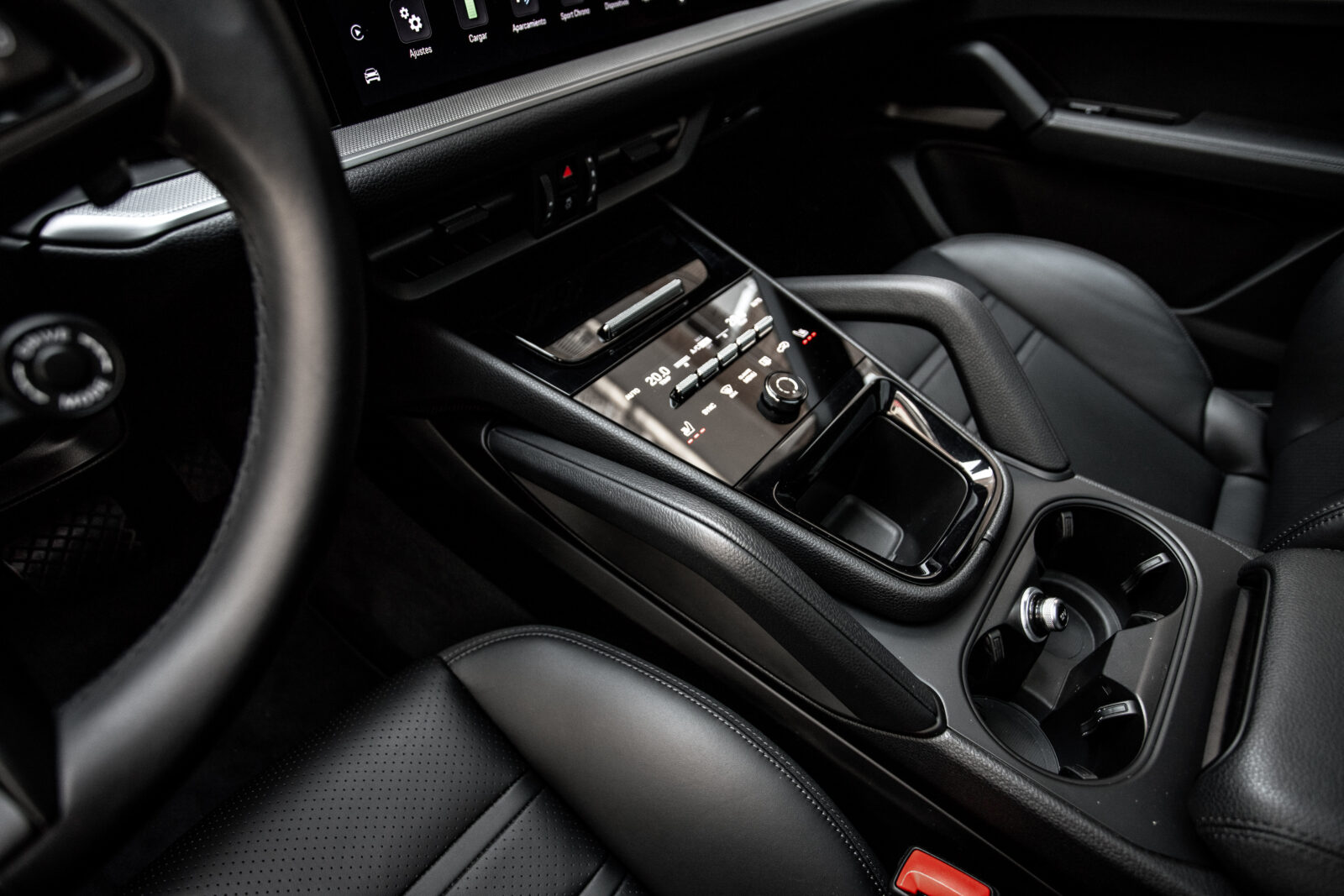PORSCHE Cayenne Coupé S EHybrid Black Edition
