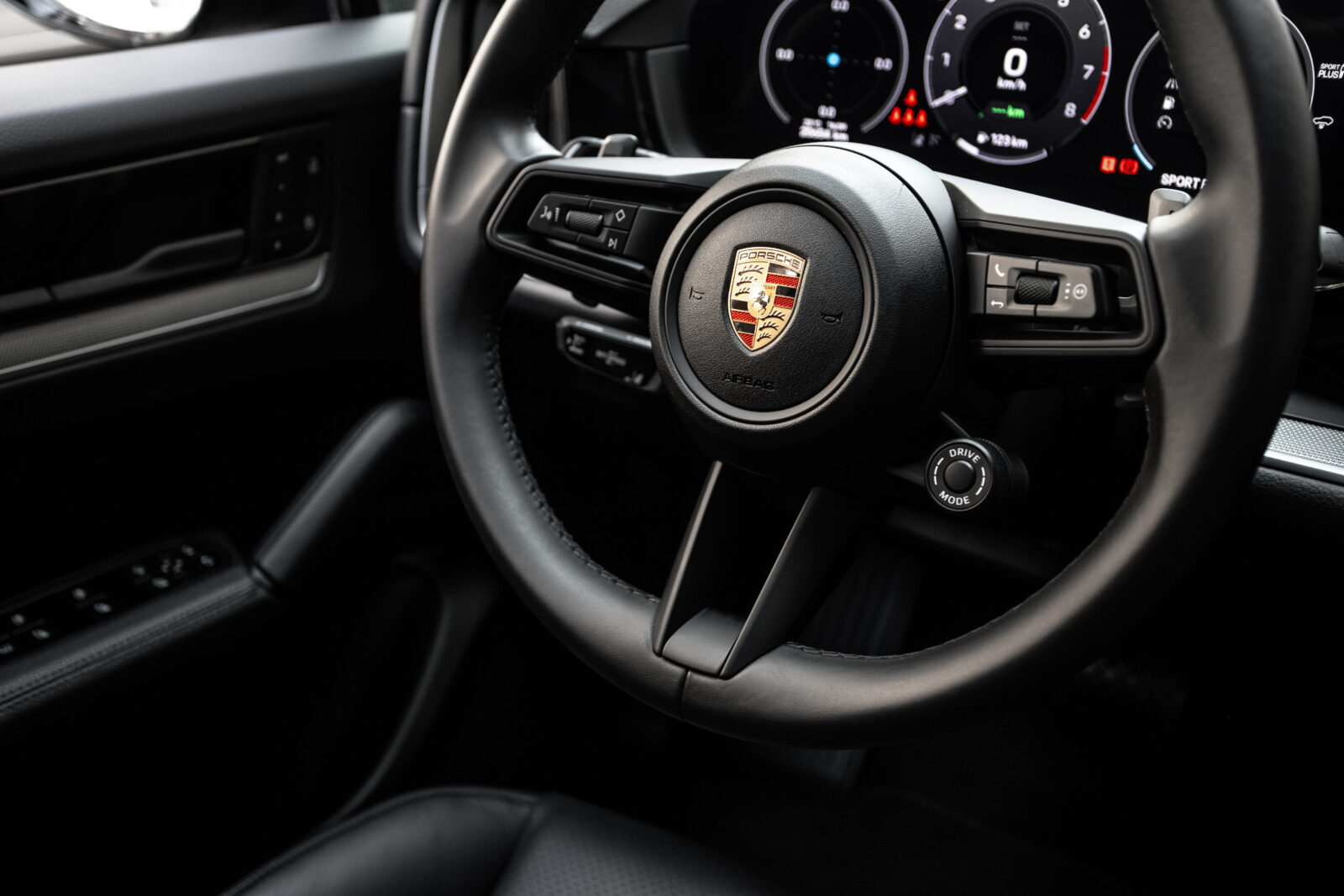 PORSCHE Cayenne Coupé S EHybrid Black Edition