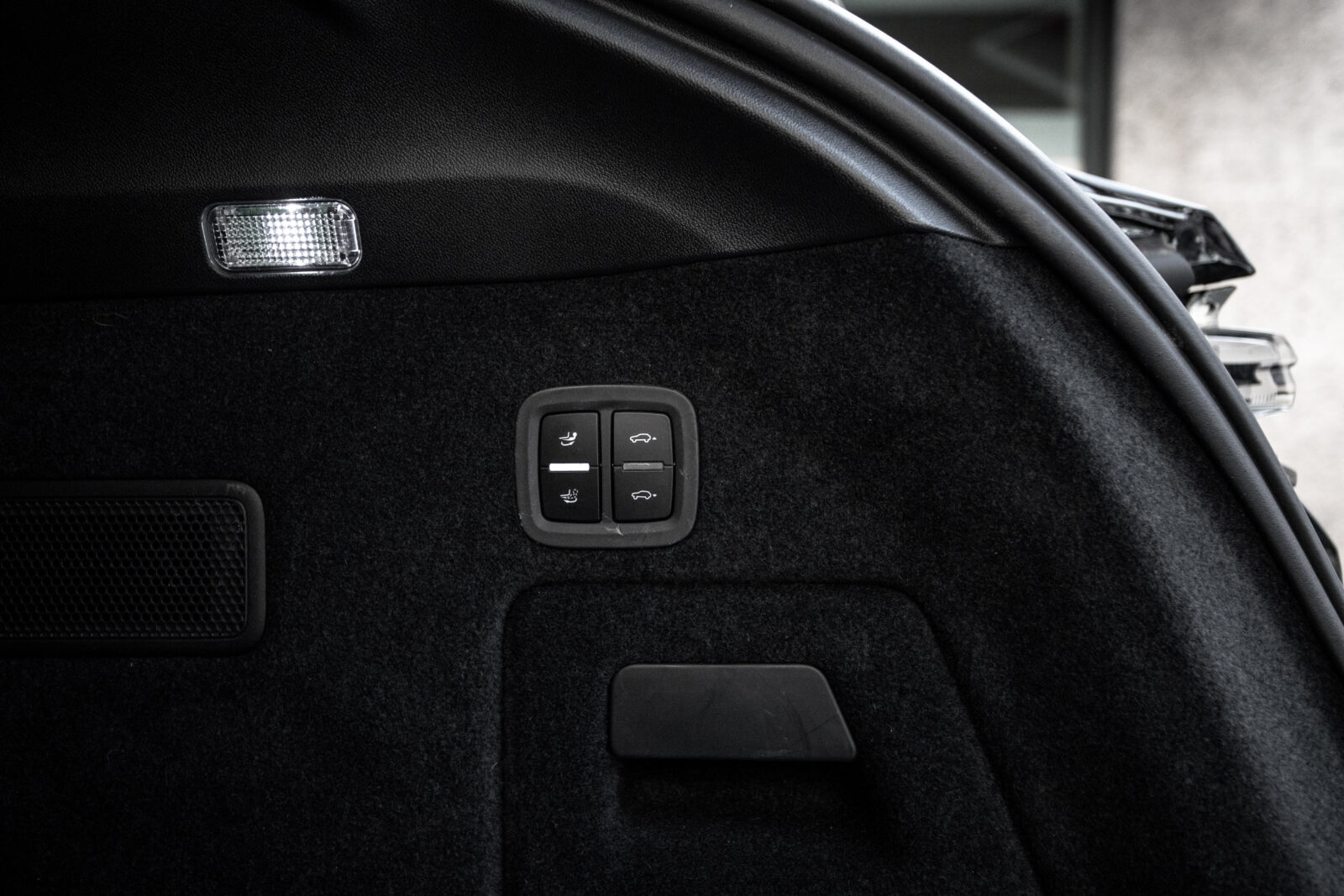 PORSCHE Cayenne Coupé S EHybrid Black Edition