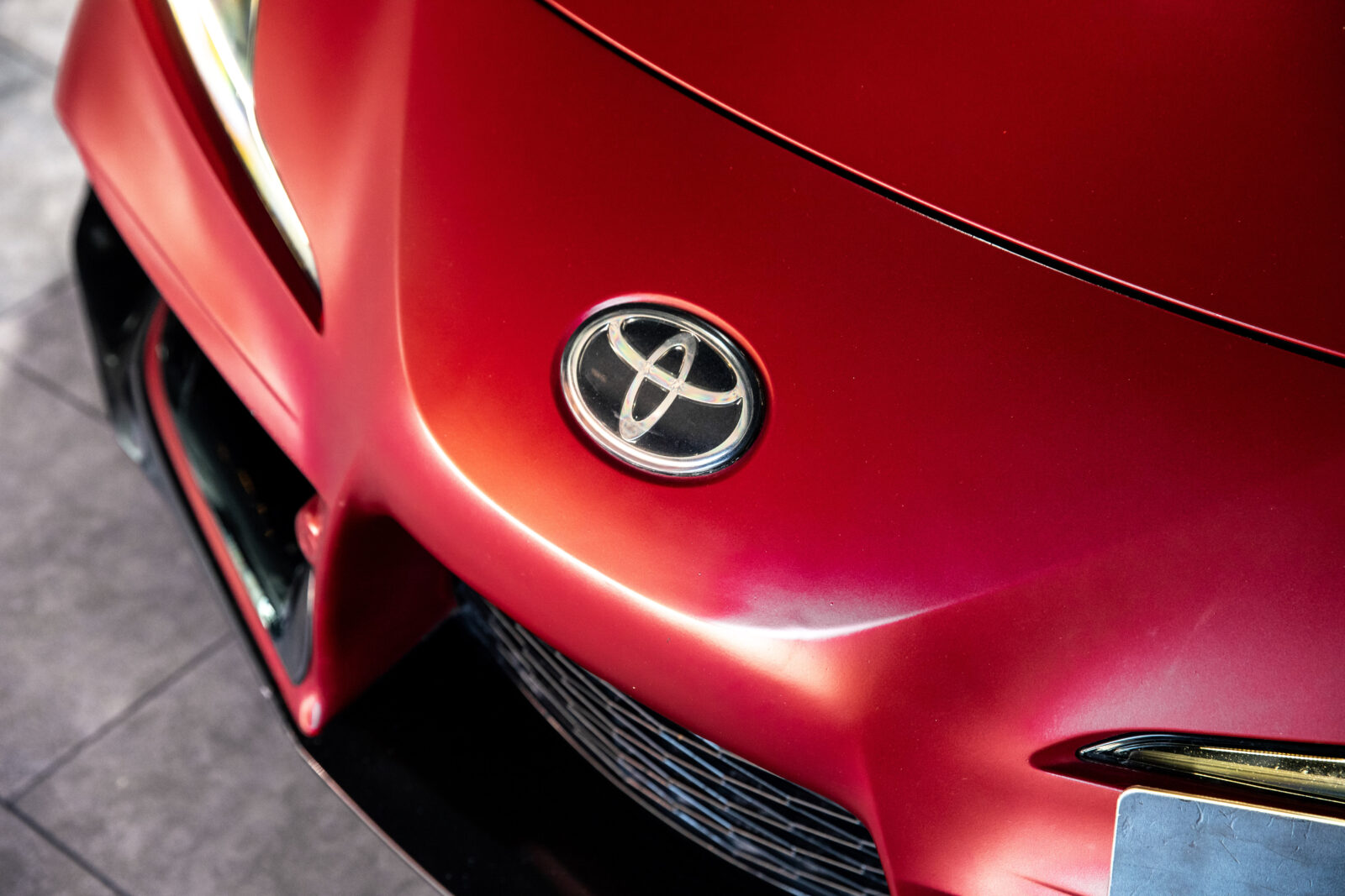 TOYOTA SUPRA