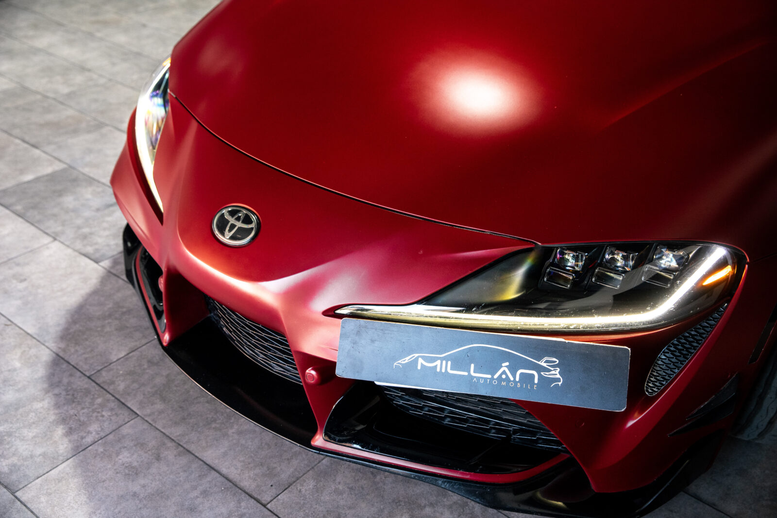 TOYOTA SUPRA