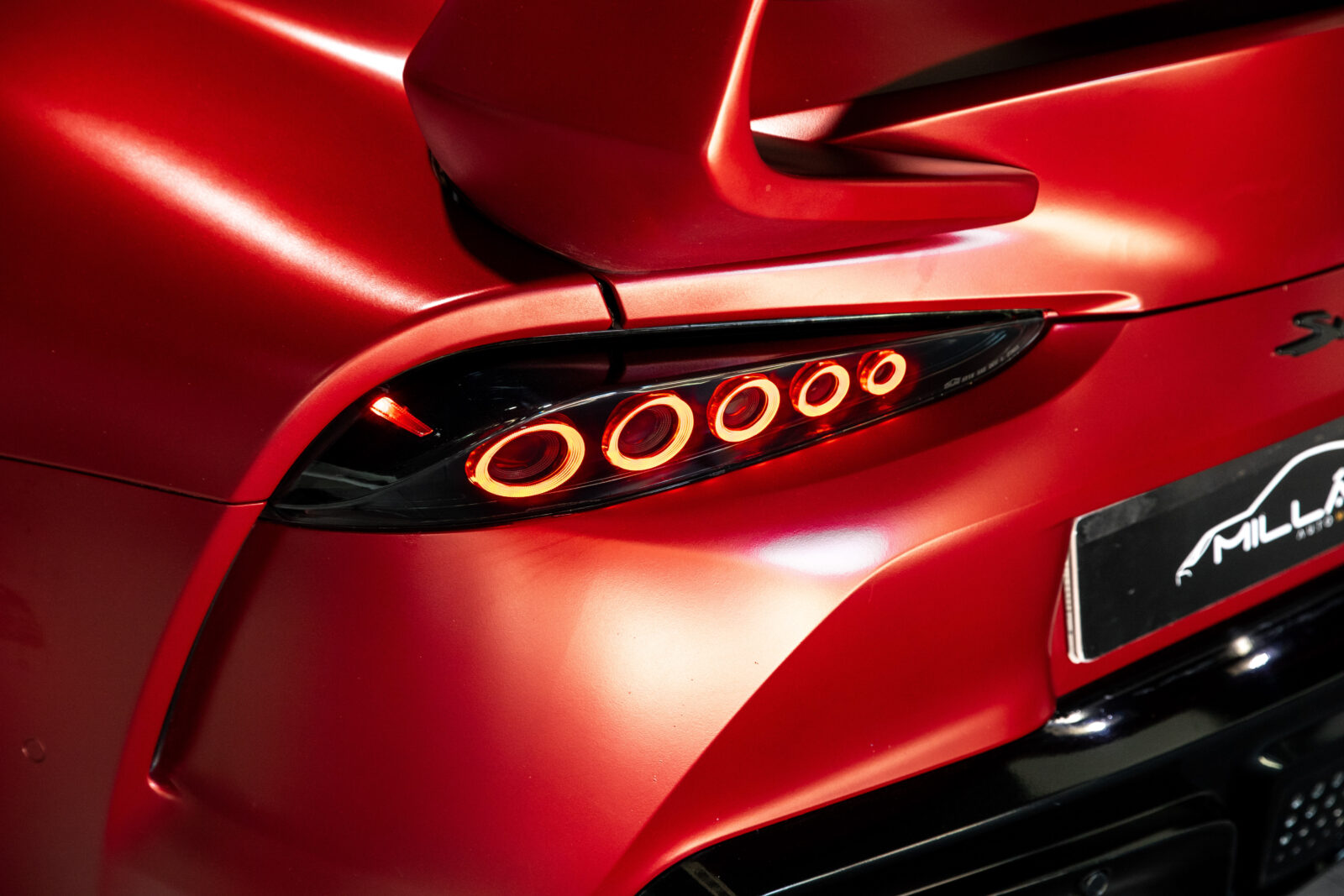TOYOTA SUPRA