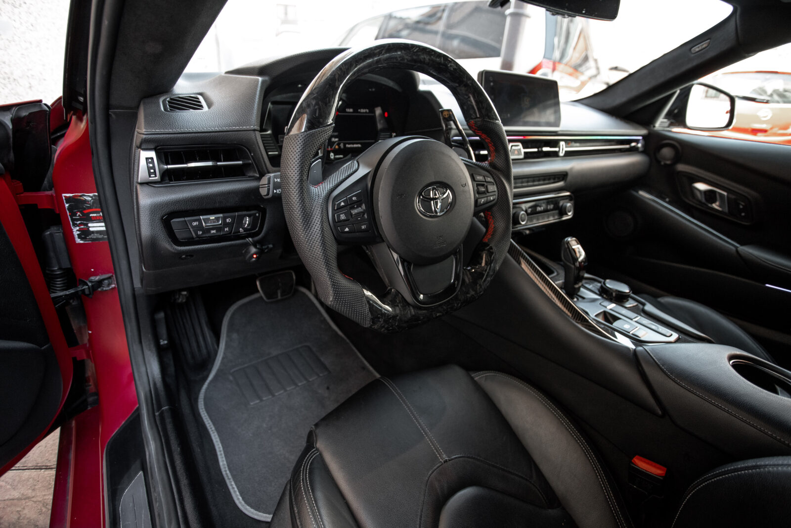 TOYOTA SUPRA