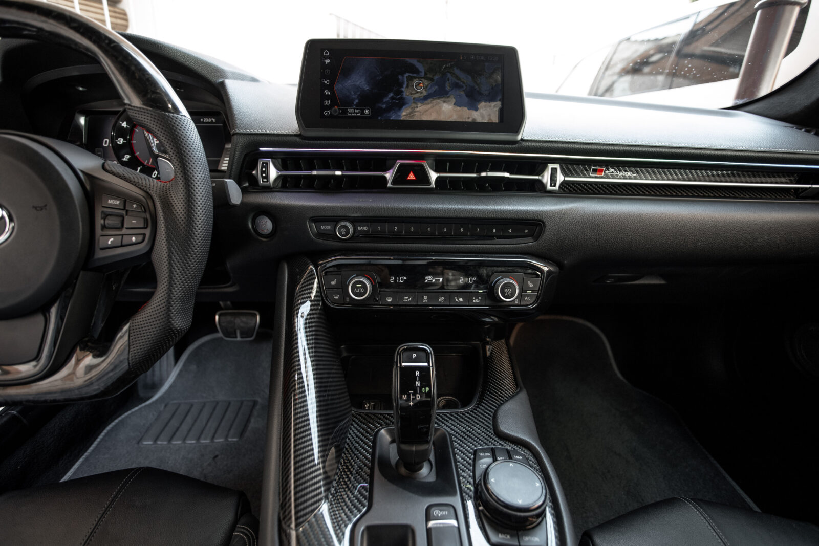 TOYOTA SUPRA