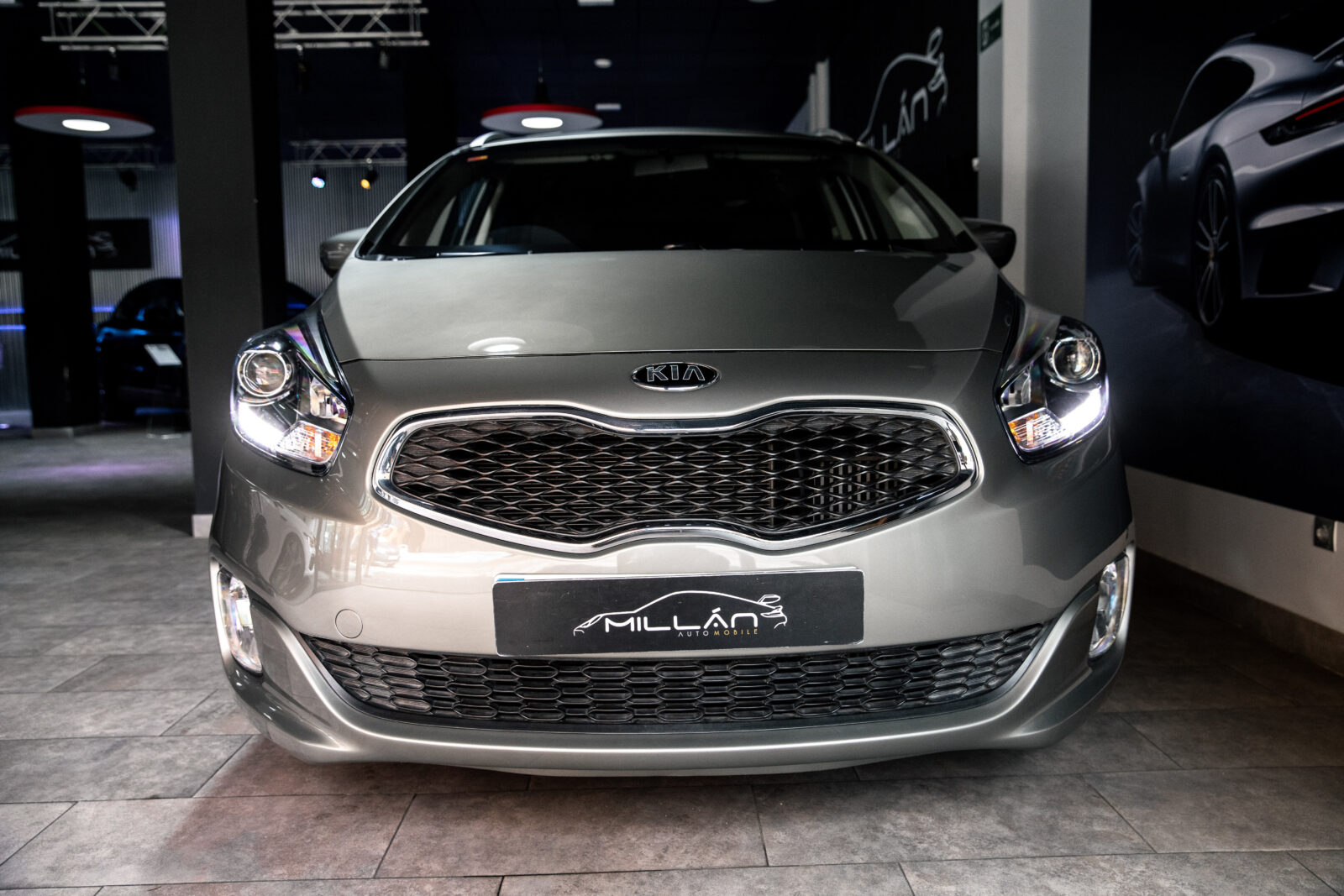KIA CARENS 1.7 CRDi VGT Concept EcoDynam 5pl