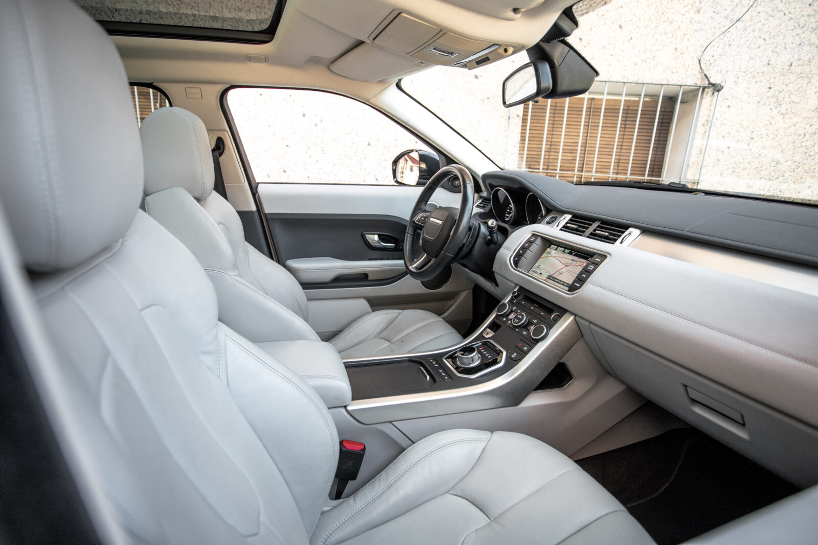 LAND-ROVER Range Rover Evoque  2.2L TD4 4x4 Dynamic Auto