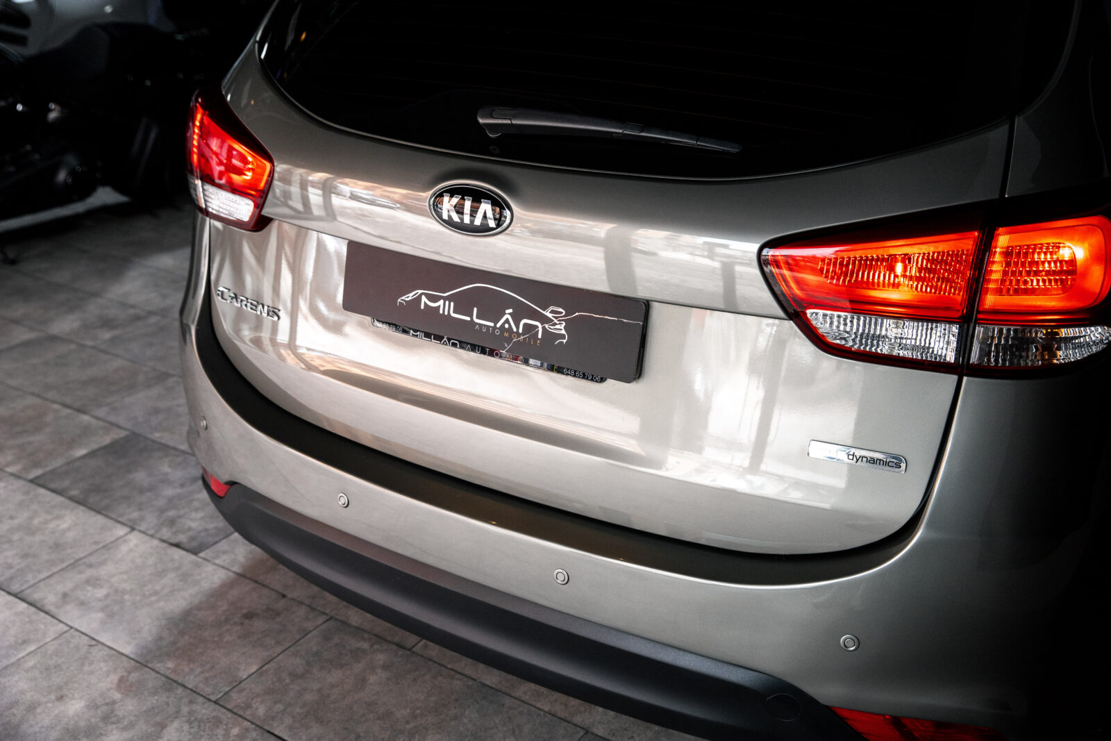 KIA CARENS 1.7 CRDi VGT Concept EcoDynam 5pl