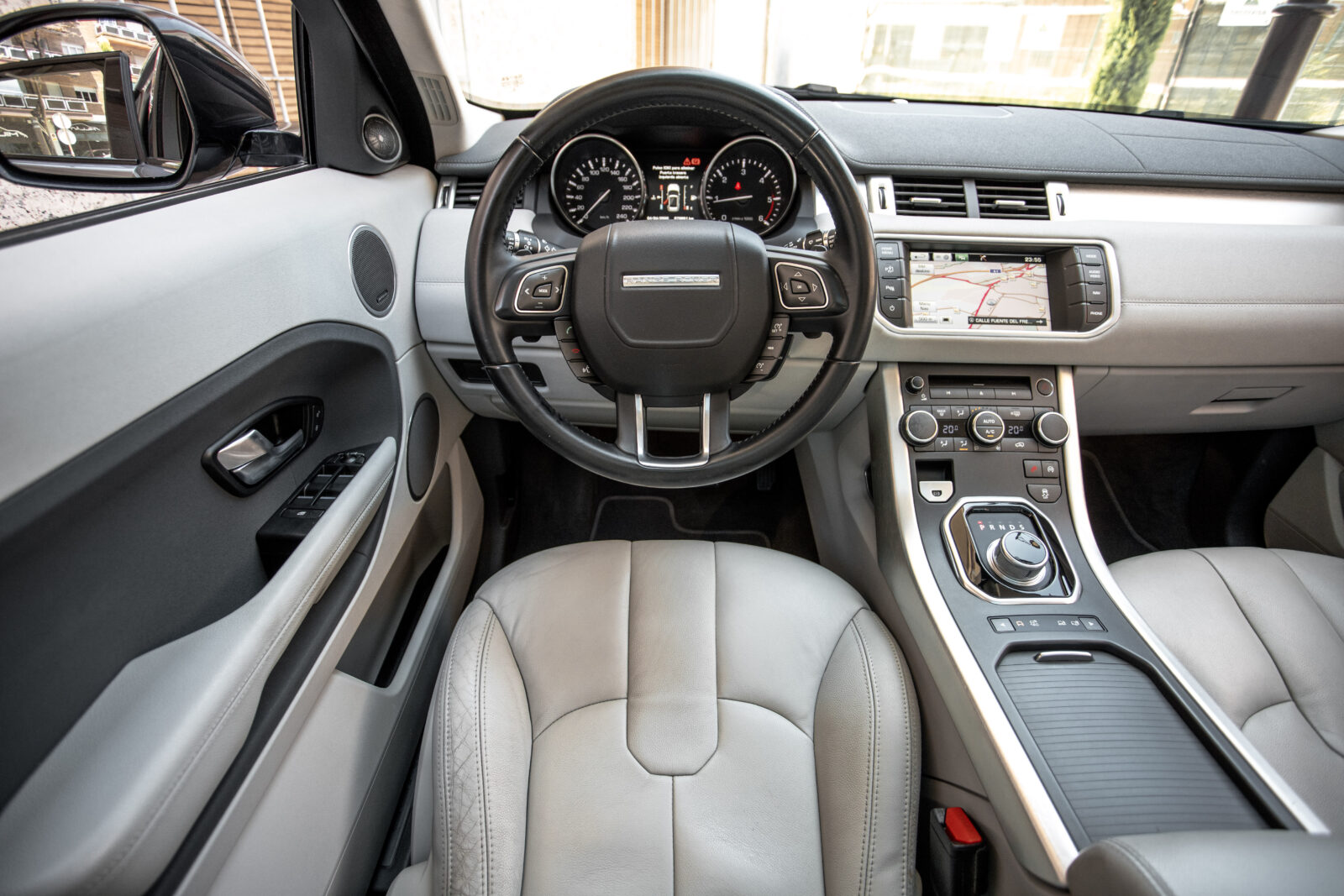 LAND-ROVER Range Rover Evoque  2.2L TD4 4x4 Dynamic Auto