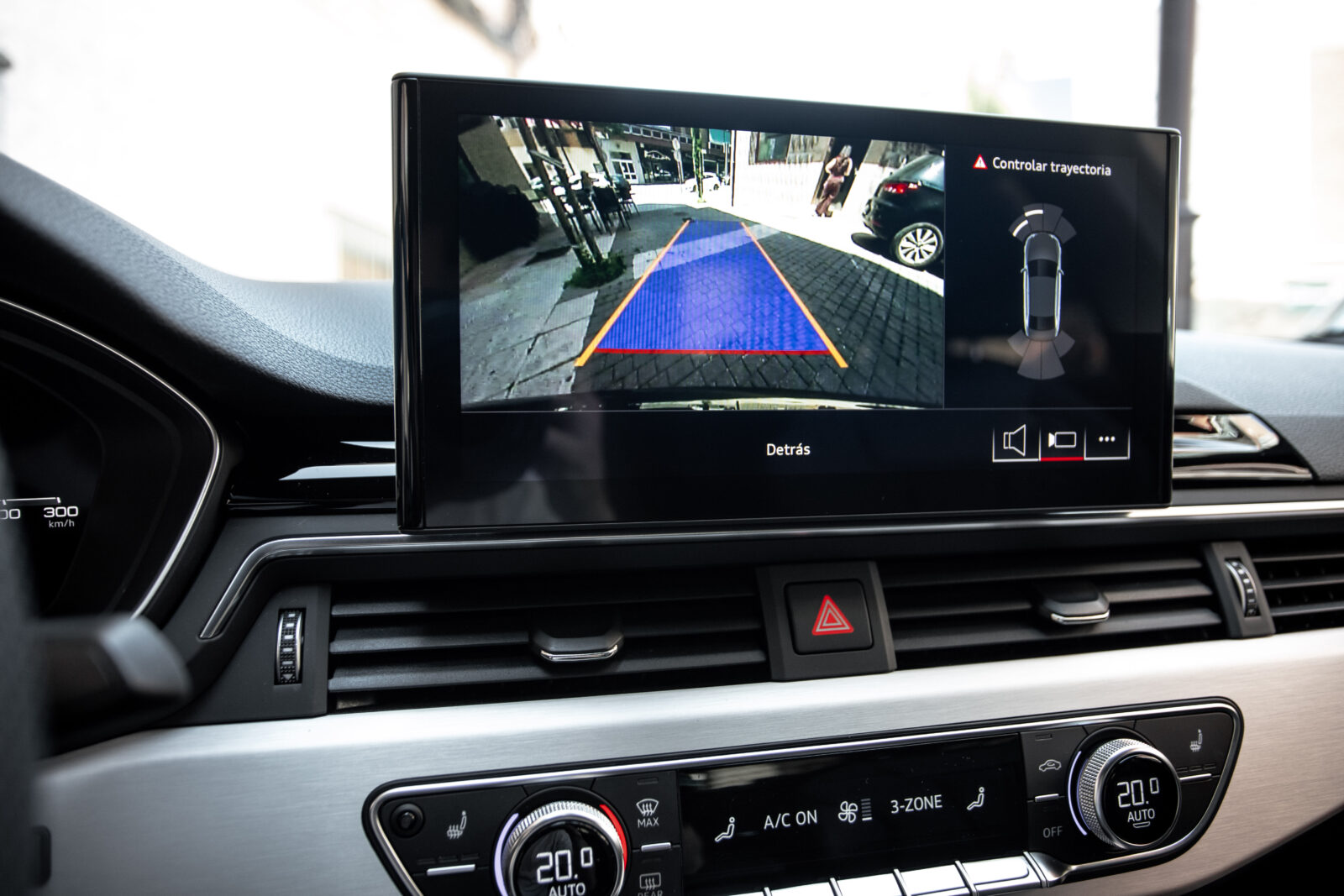 AUDI A4 Black line 40 TDI quattro S tronic