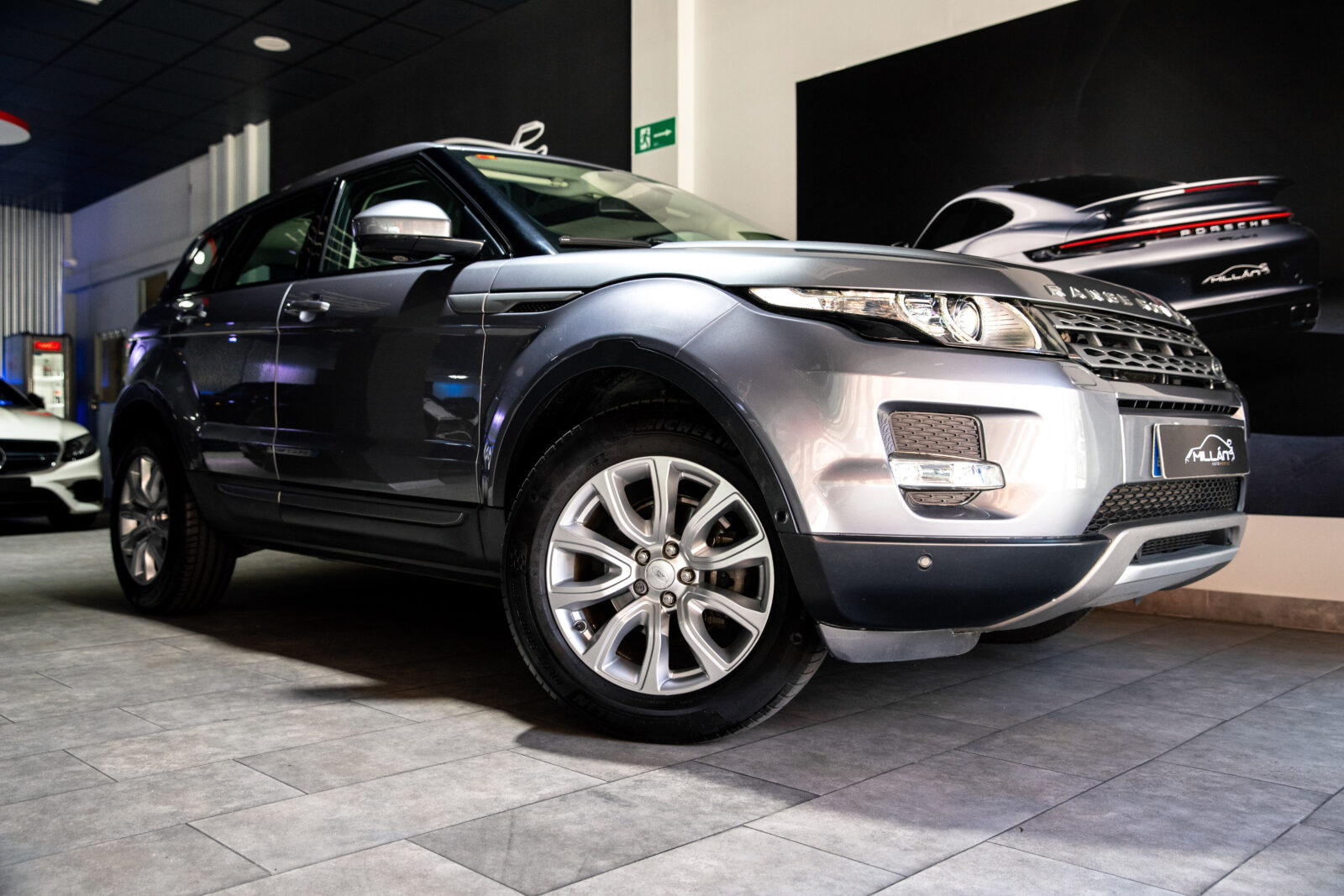 LAND-ROVER Range Rover Evoque  2.2L TD4 4x4 Dynamic Auto