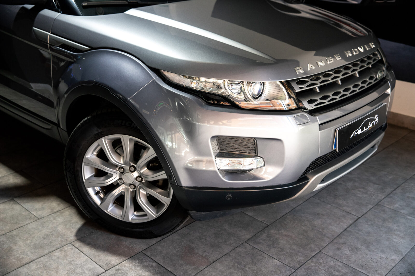 LAND-ROVER Range Rover Evoque  2.2L TD4 4x4 Dynamic Auto