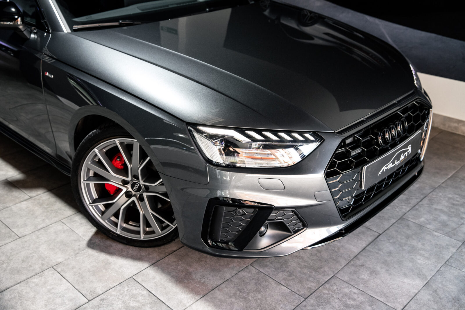 AUDI A4 Black line 40 TDI quattro S tronic