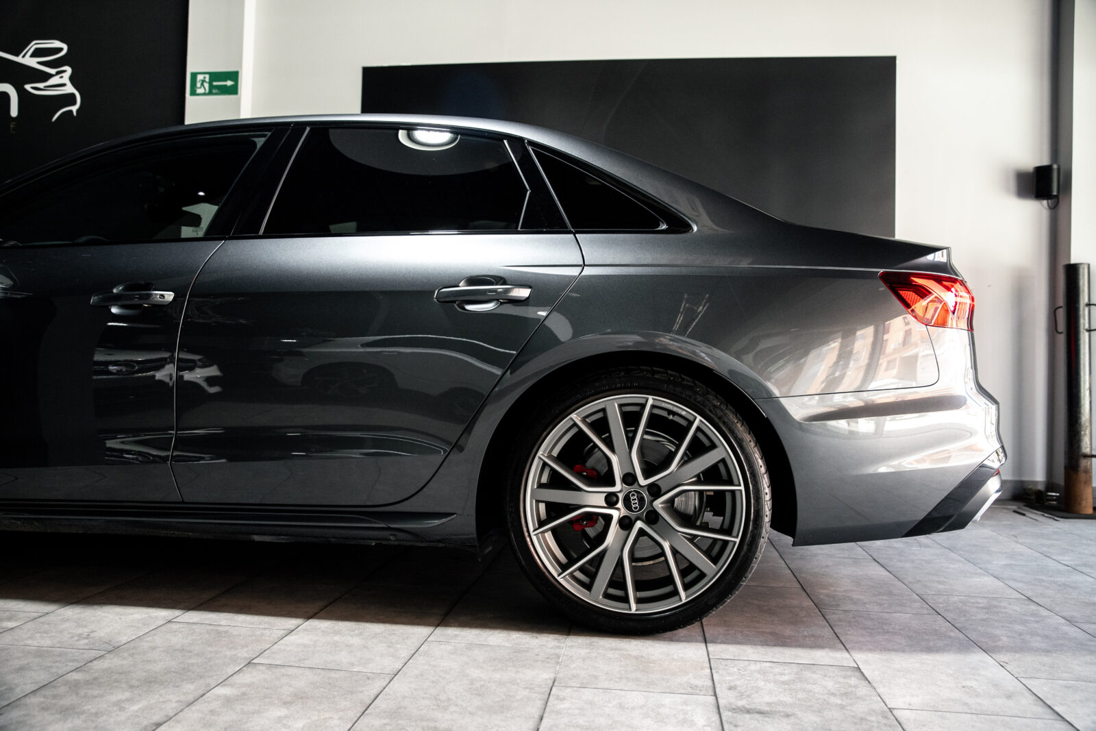 AUDI A4 Black line 40 TDI quattro S tronic