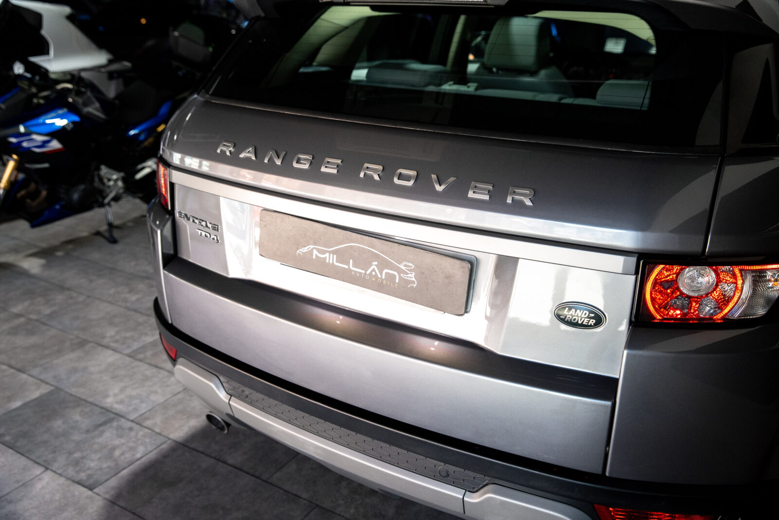 LAND-ROVER Range Rover Evoque  2.2L TD4 4x4 Dynamic Auto