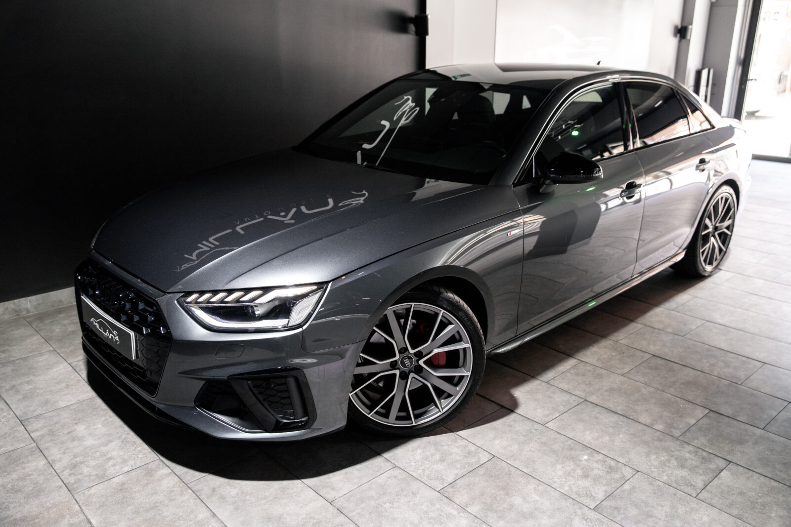 AUDI A4 Black line 40 TDI quattro S tronic