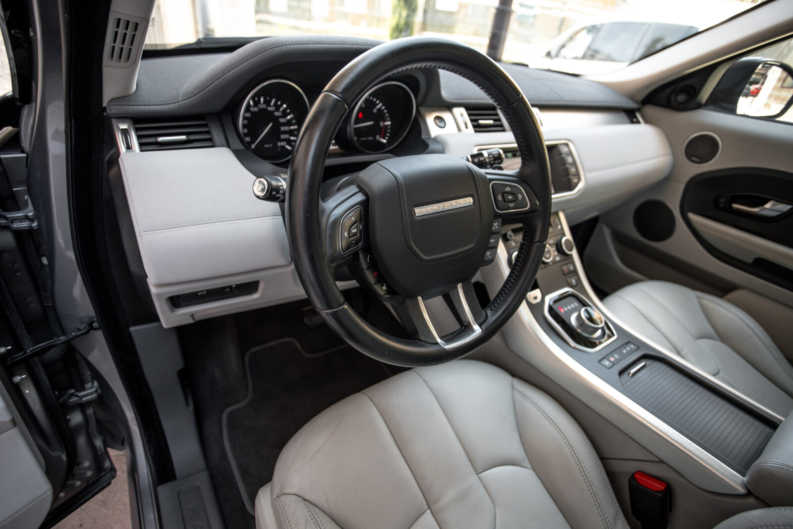 LAND-ROVER Range Rover Evoque  2.2L TD4 4x4 Dynamic Auto