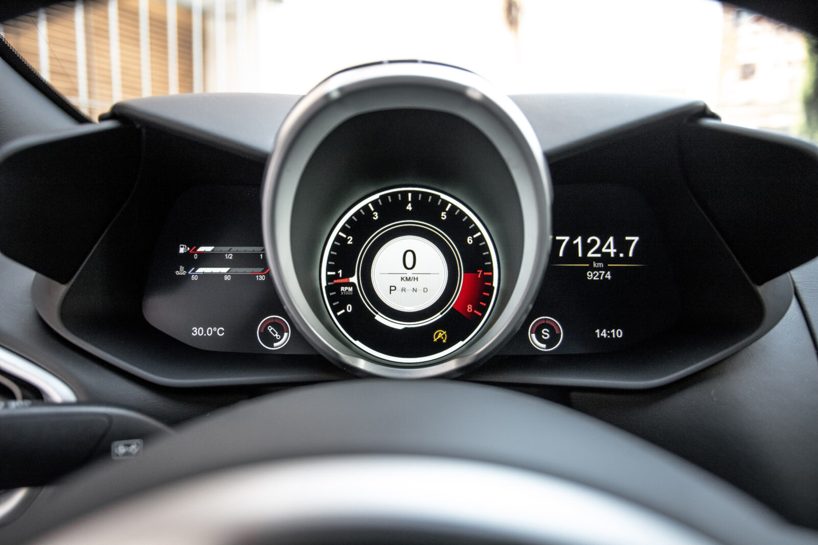 ASTON MARTIN VANTAGE 4.0 V8