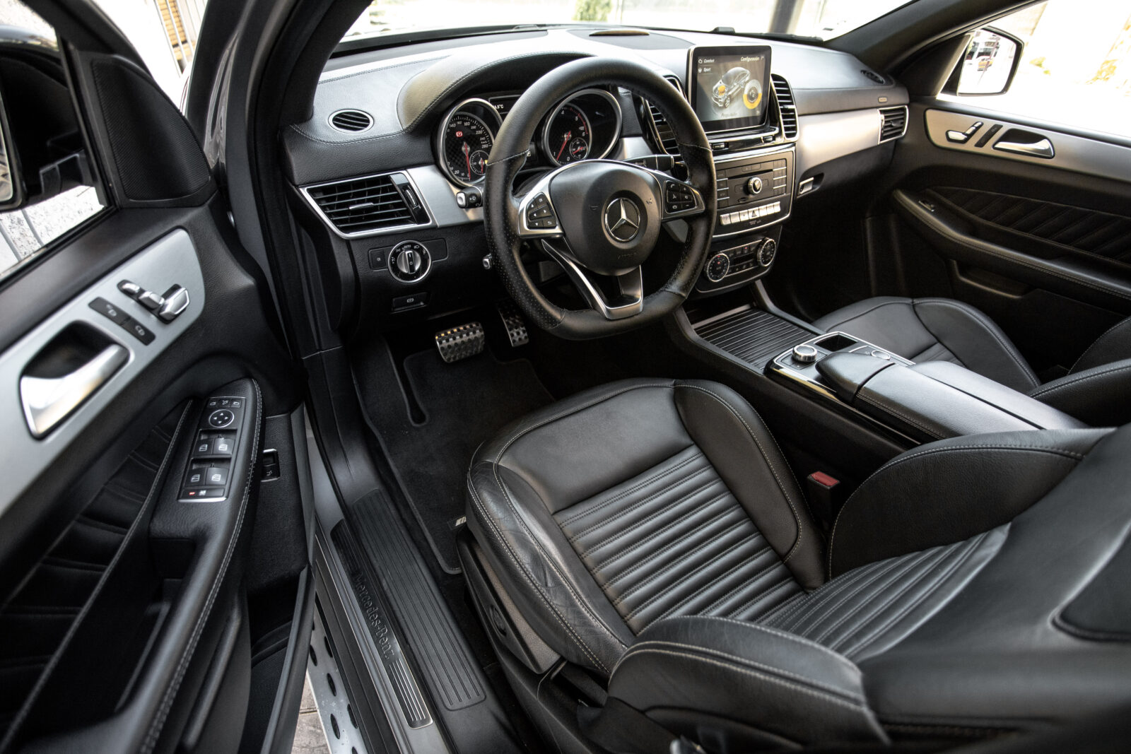 MERCEDES-BENZ GLE COUPE 350 d AMG LINE