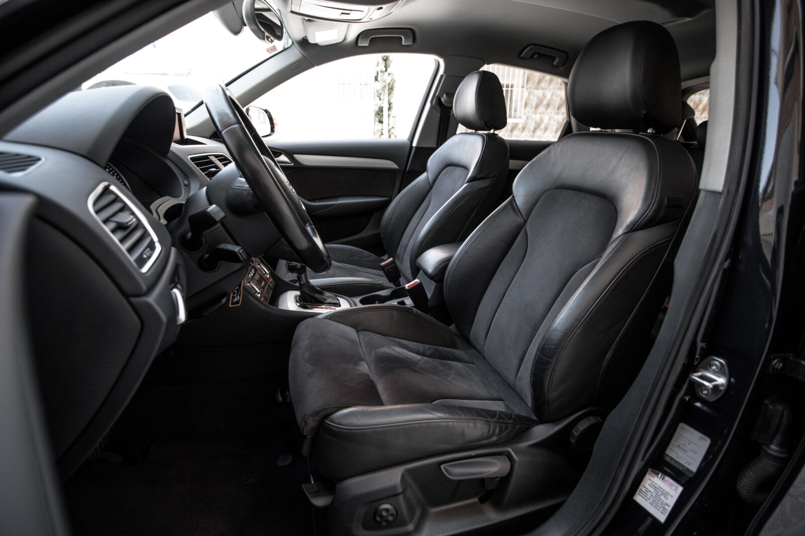 AUDI Q3 2.0 TDI quattro S tronic Ambition