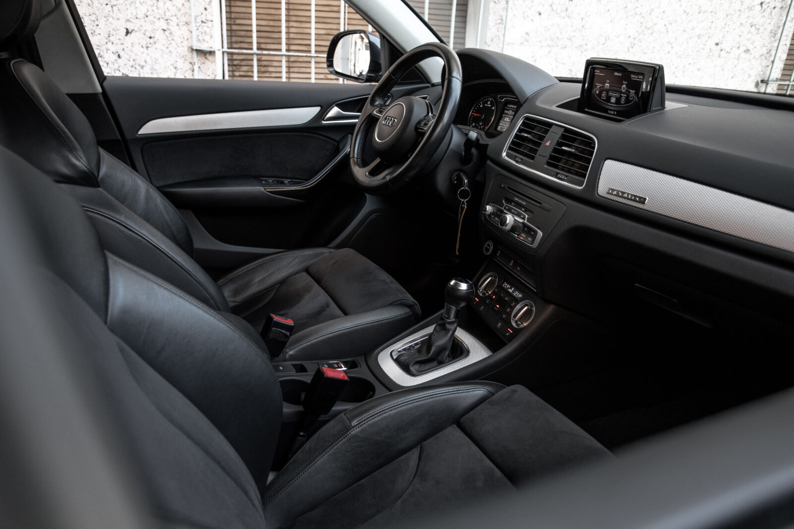 AUDI Q3 2.0 TDI quattro S tronic Ambition