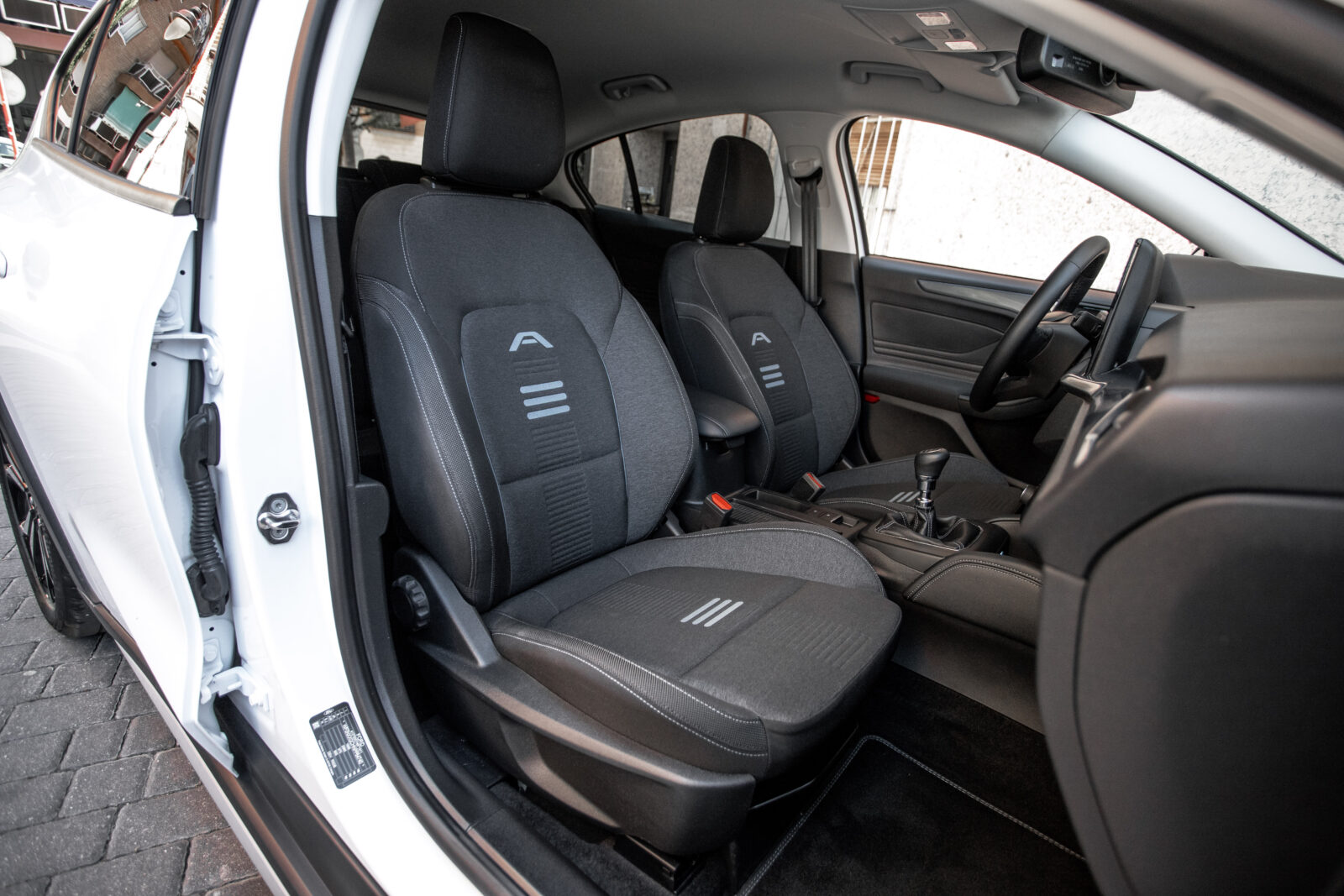 FORD FOCUS 1.0 Ecoboost MHEV Active X