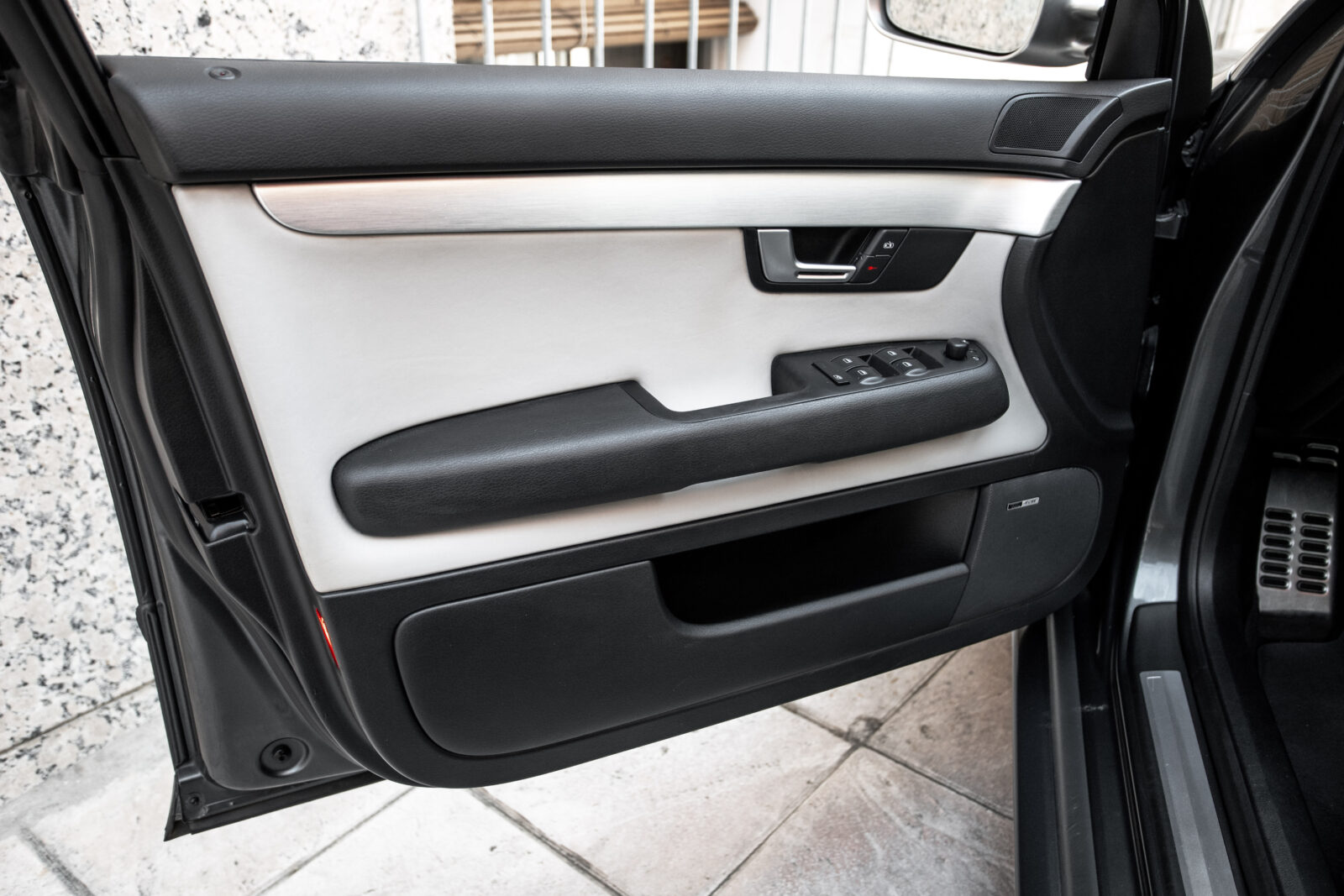 AUDI RS4 4.2 FSI quattro Avant