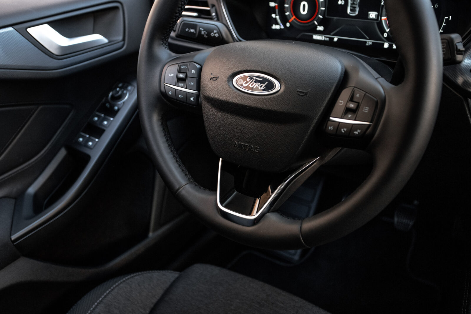 FORD FOCUS 1.0 Ecoboost MHEV Active X