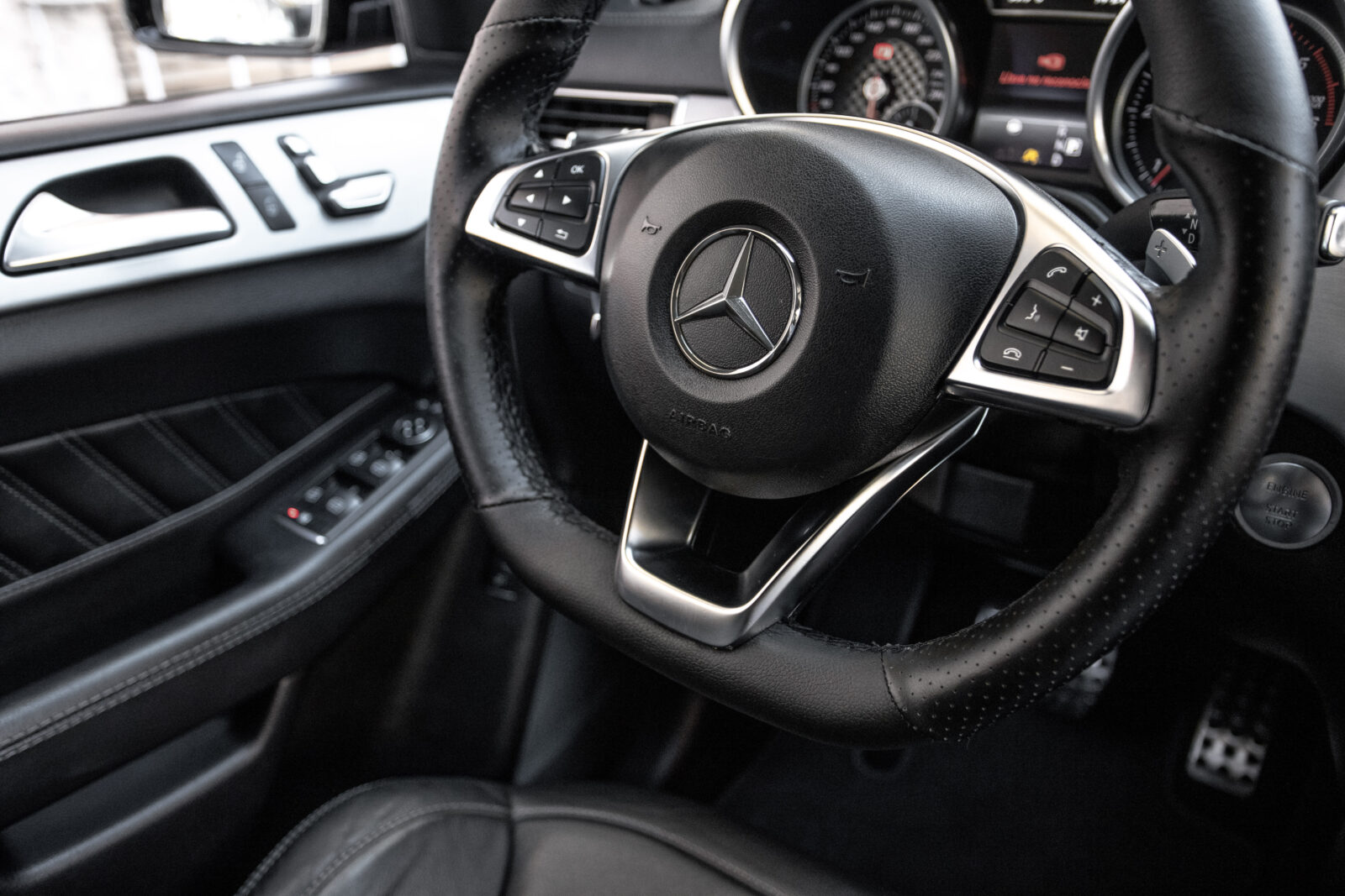 MERCEDES-BENZ GLE COUPE 350 d AMG LINE