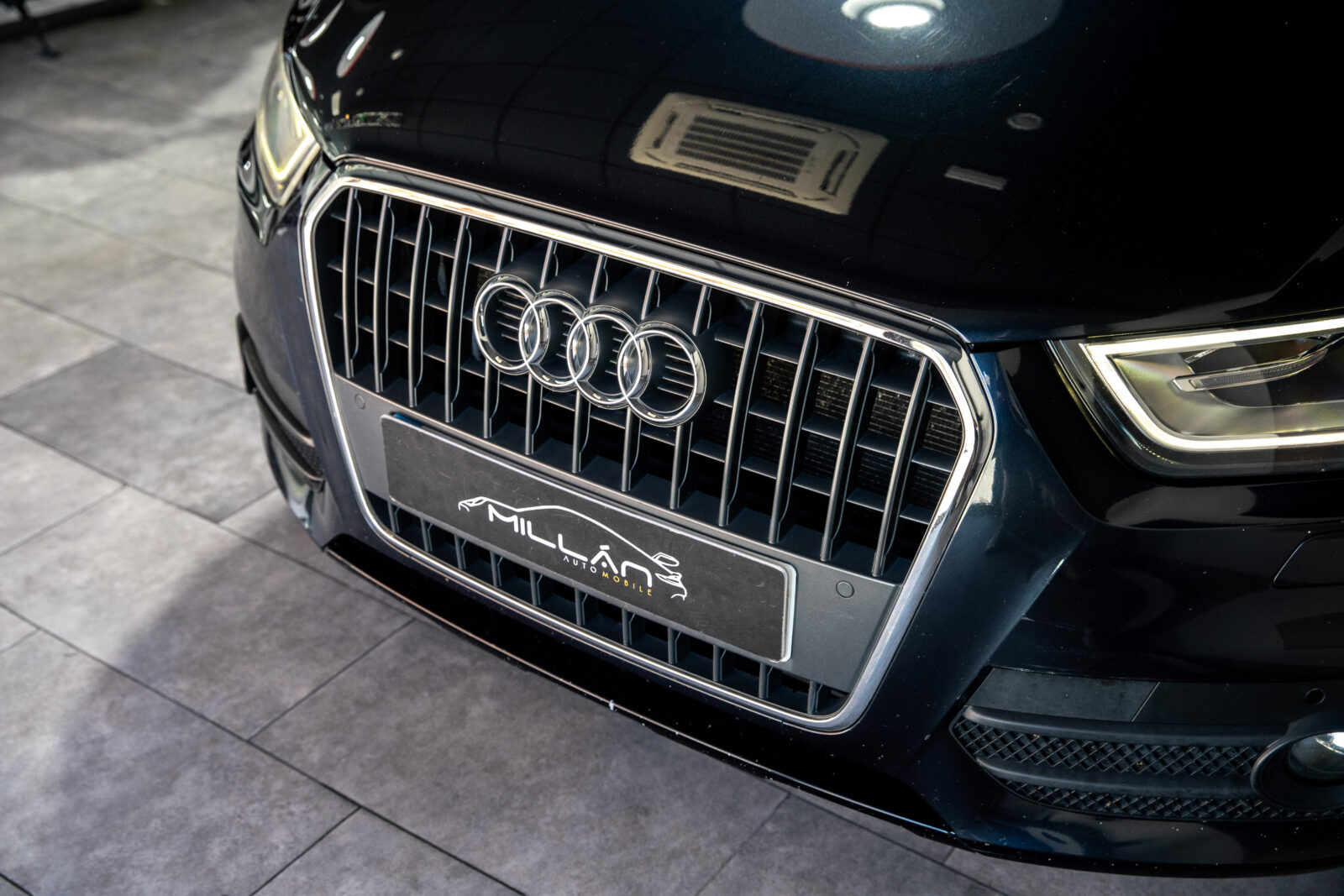 AUDI Q3 2.0 TDI quattro S tronic Ambition