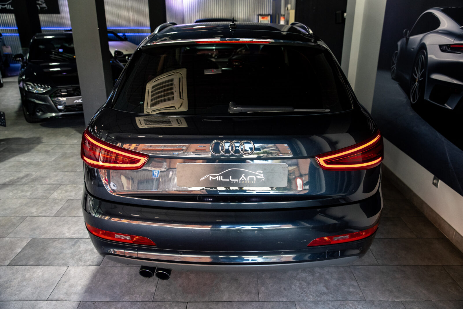 AUDI Q3 2.0 TDI quattro S tronic Ambition