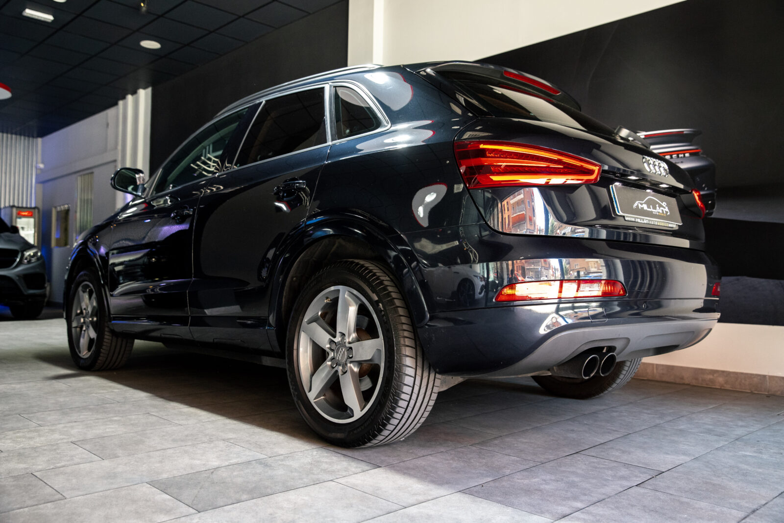 AUDI Q3 2.0 TDI quattro S tronic Ambition