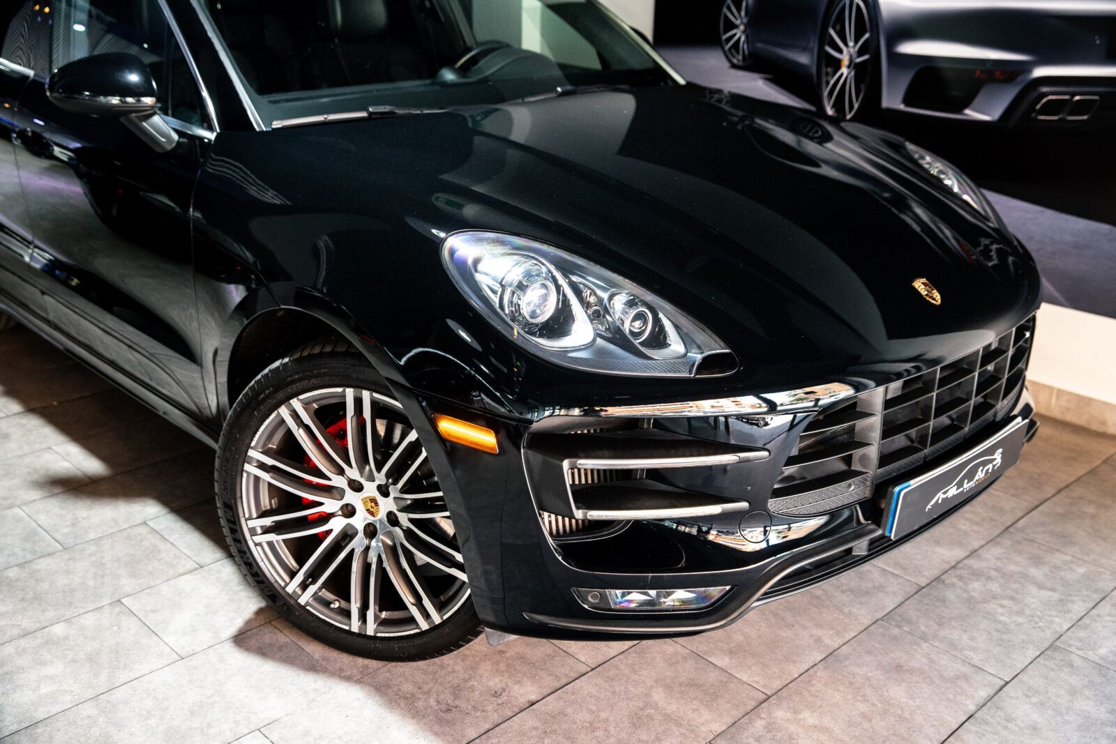 PORSCHE Macan Turbo