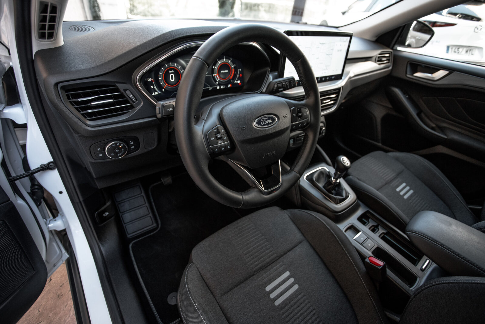 FORD FOCUS 1.0 Ecoboost MHEV Active X