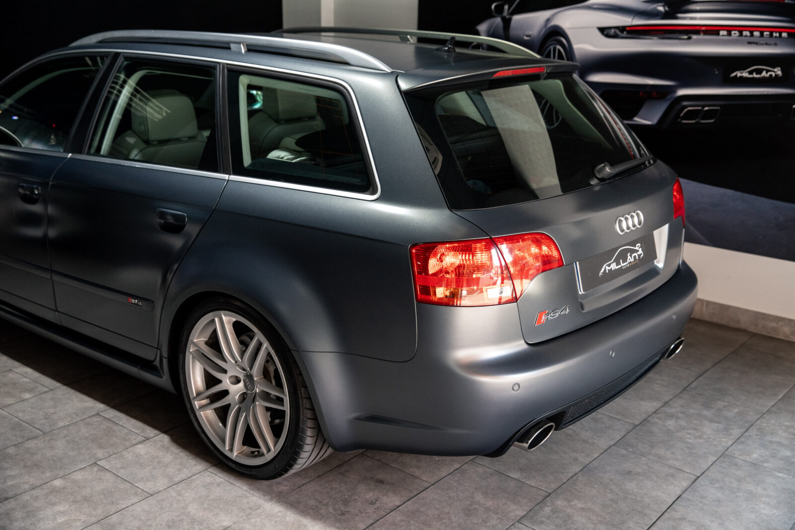 AUDI RS4 4.2 FSI quattro Avant