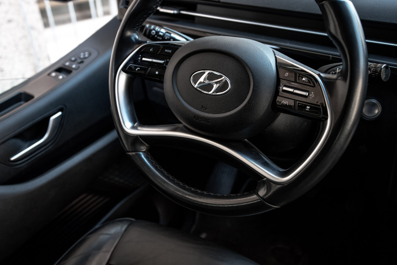 HYUNDAI STARIA 2.2 CRDI Tecno 9S