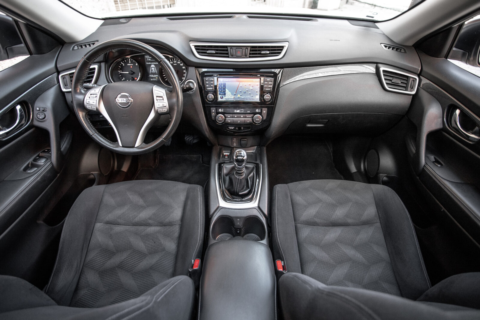 NISSAN XTRAIL 1.6 dCi TEKNA