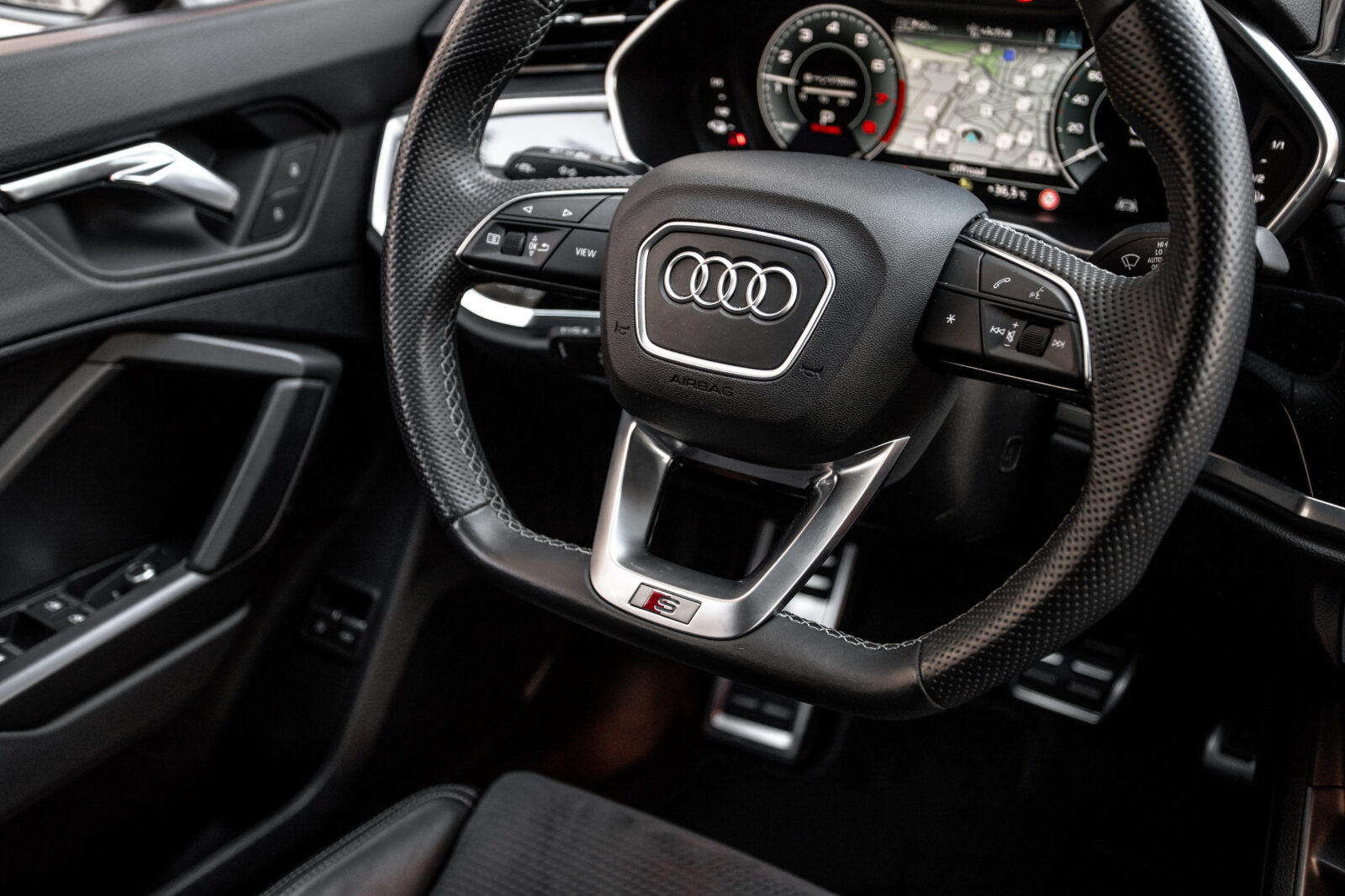 AUDI Q3 Sportback  45 TFSI e S tronic Black Line