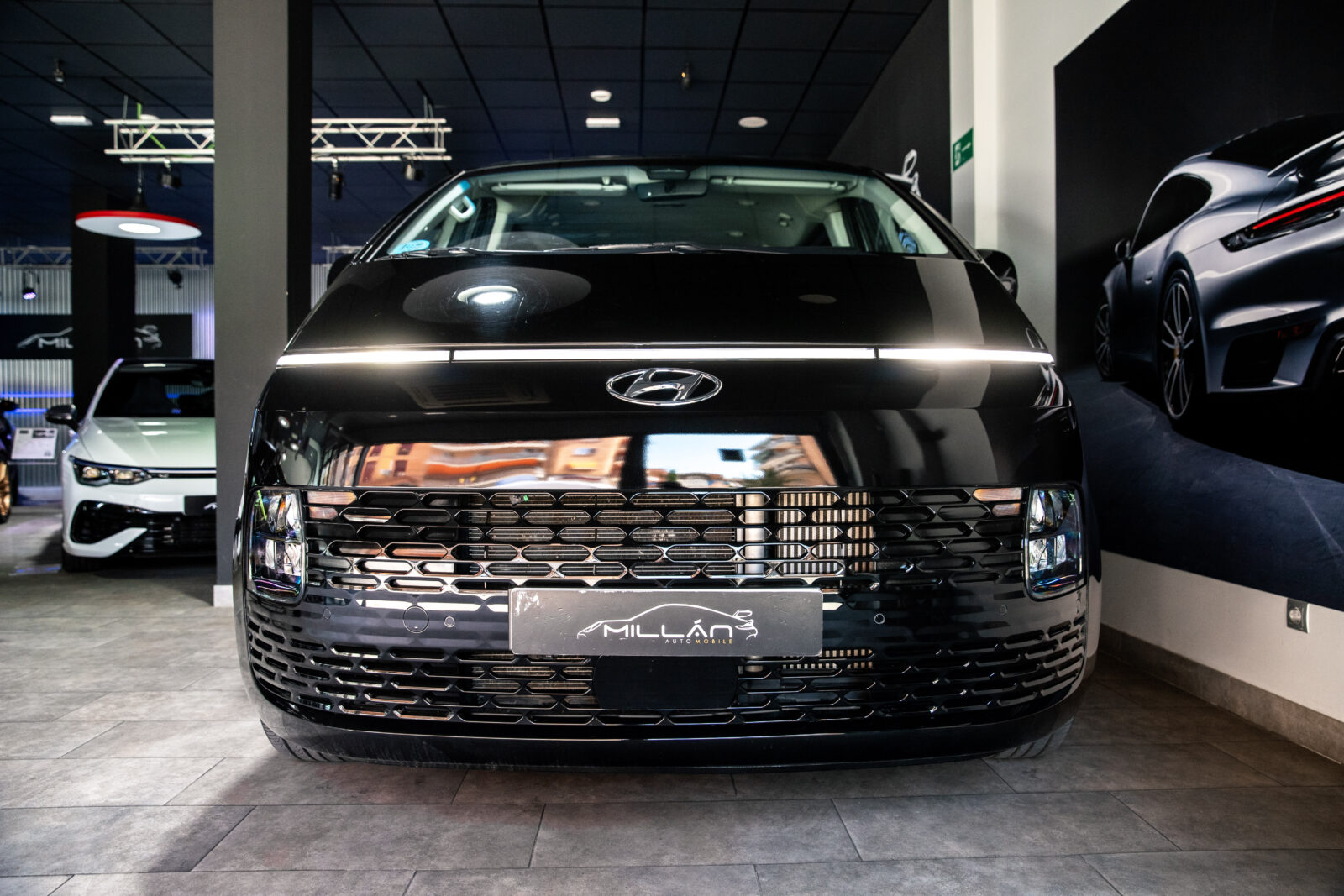 HYUNDAI STARIA 2.2 CRDI Tecno 9S