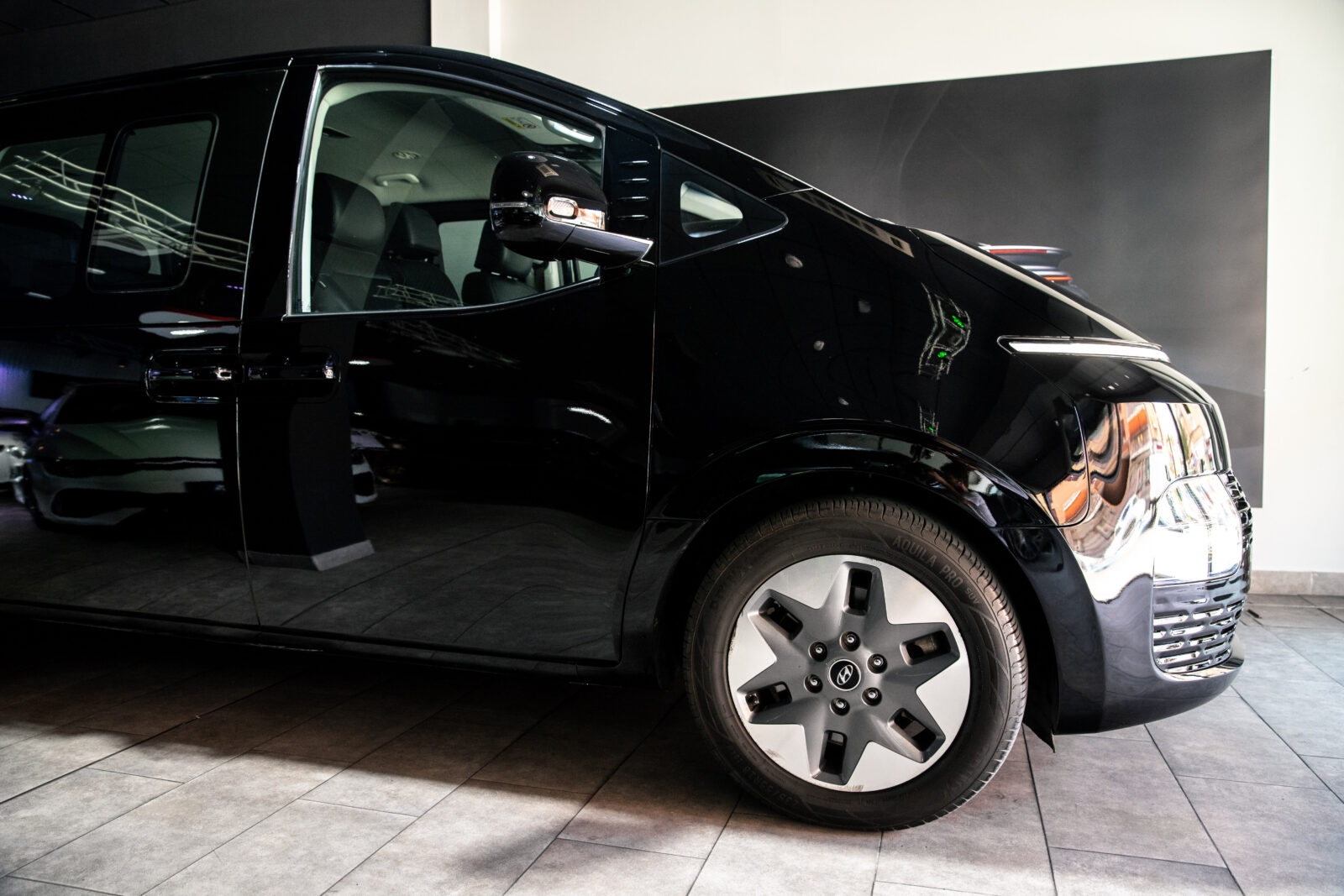 HYUNDAI STARIA 2.2 CRDI Tecno 9S