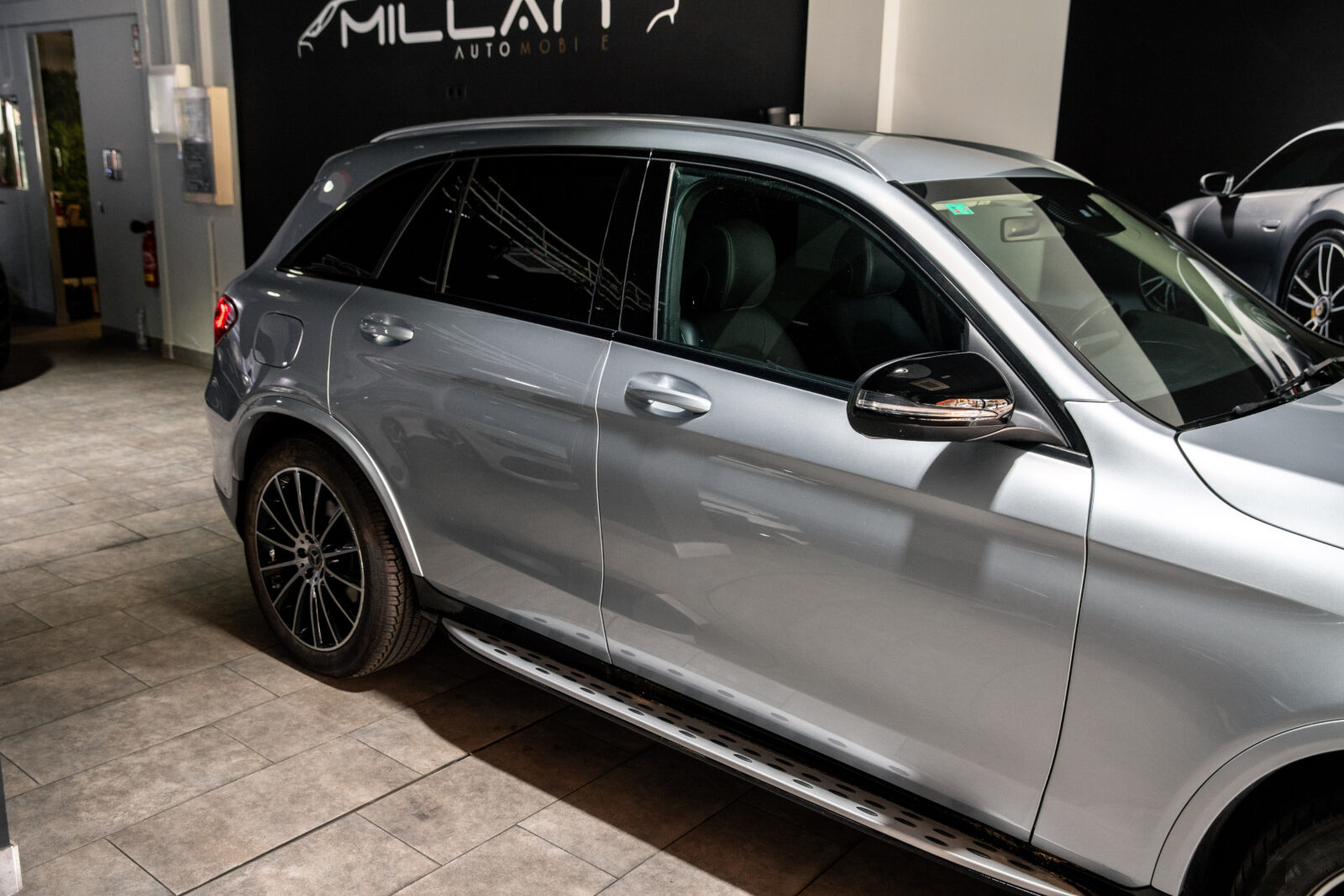 MERCEDES-BENZ GLC 220d 4 matic